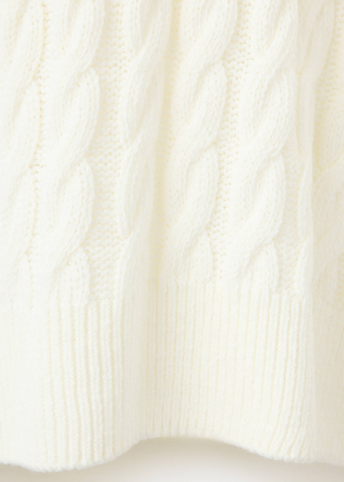 Braided knitted sweater — Ecru