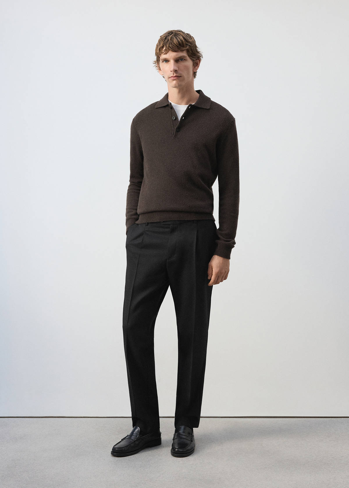 Regular-fit wool-blend trousers with pleats