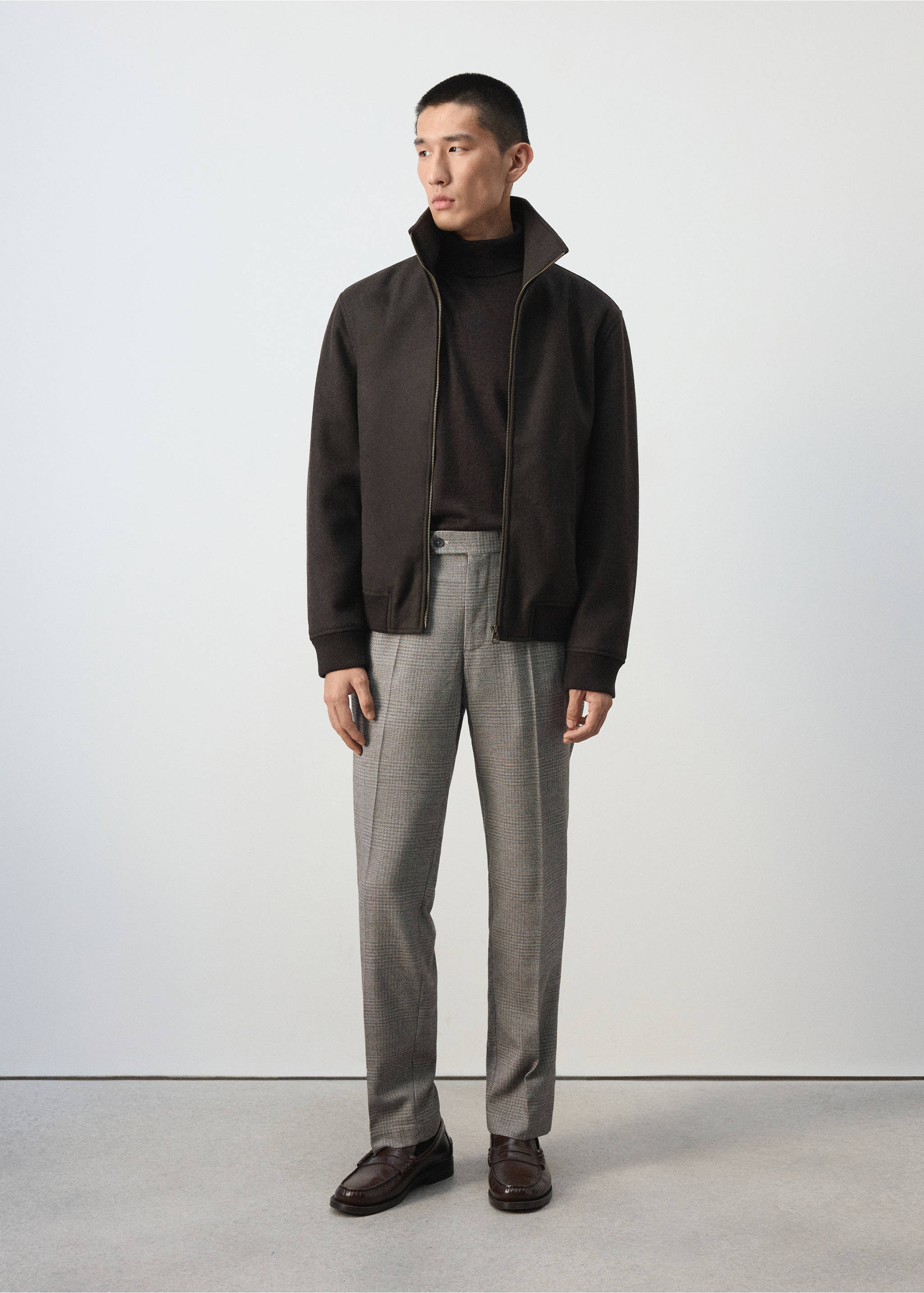 Grey patterned trousers with straight-leg fit and pressed creases, worn with brown layers., Beige. Ref: 37007890-00.