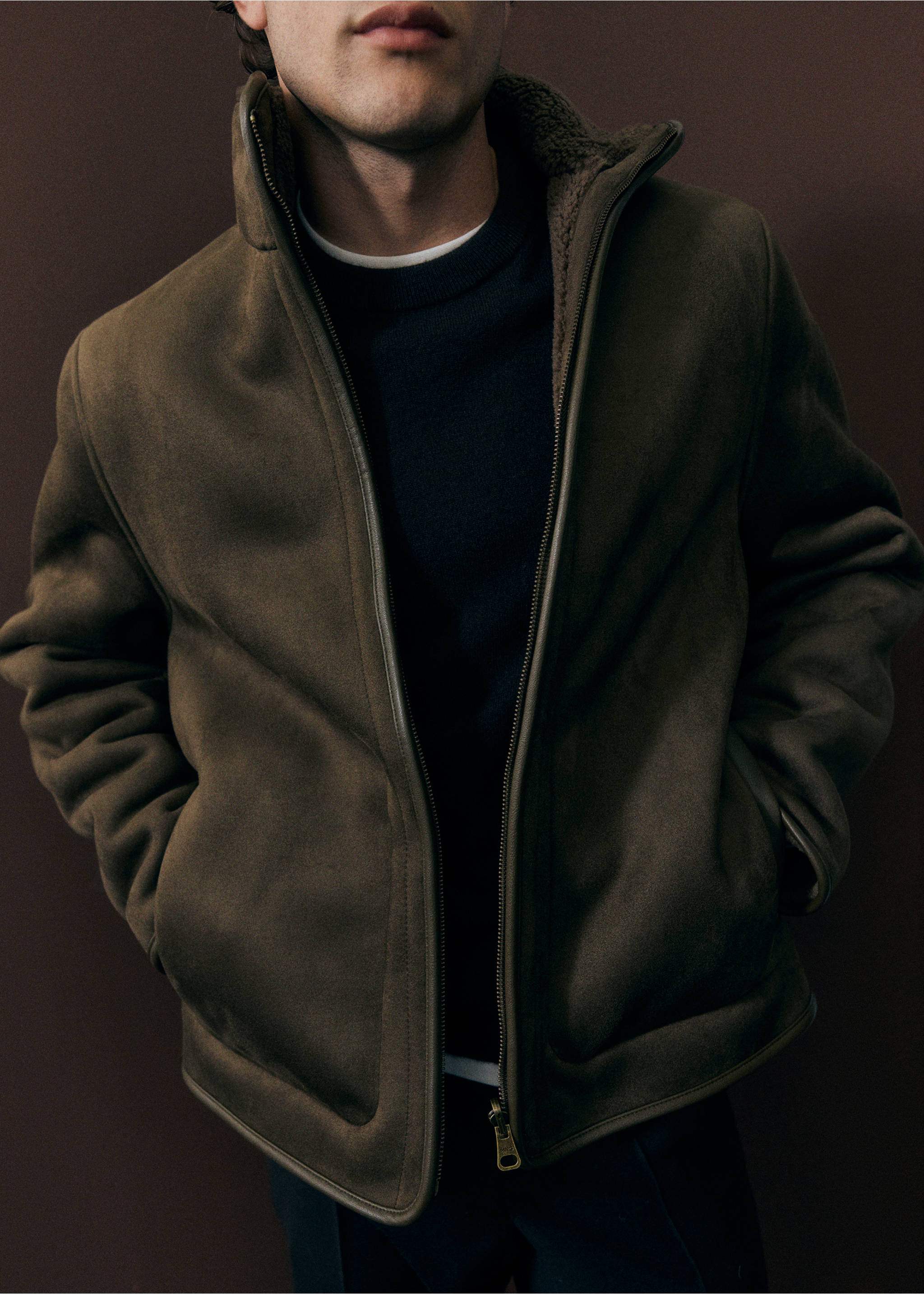 Olive green jacket with a high collar and shearling lining., Olive Green. Ref: 37007894-00.