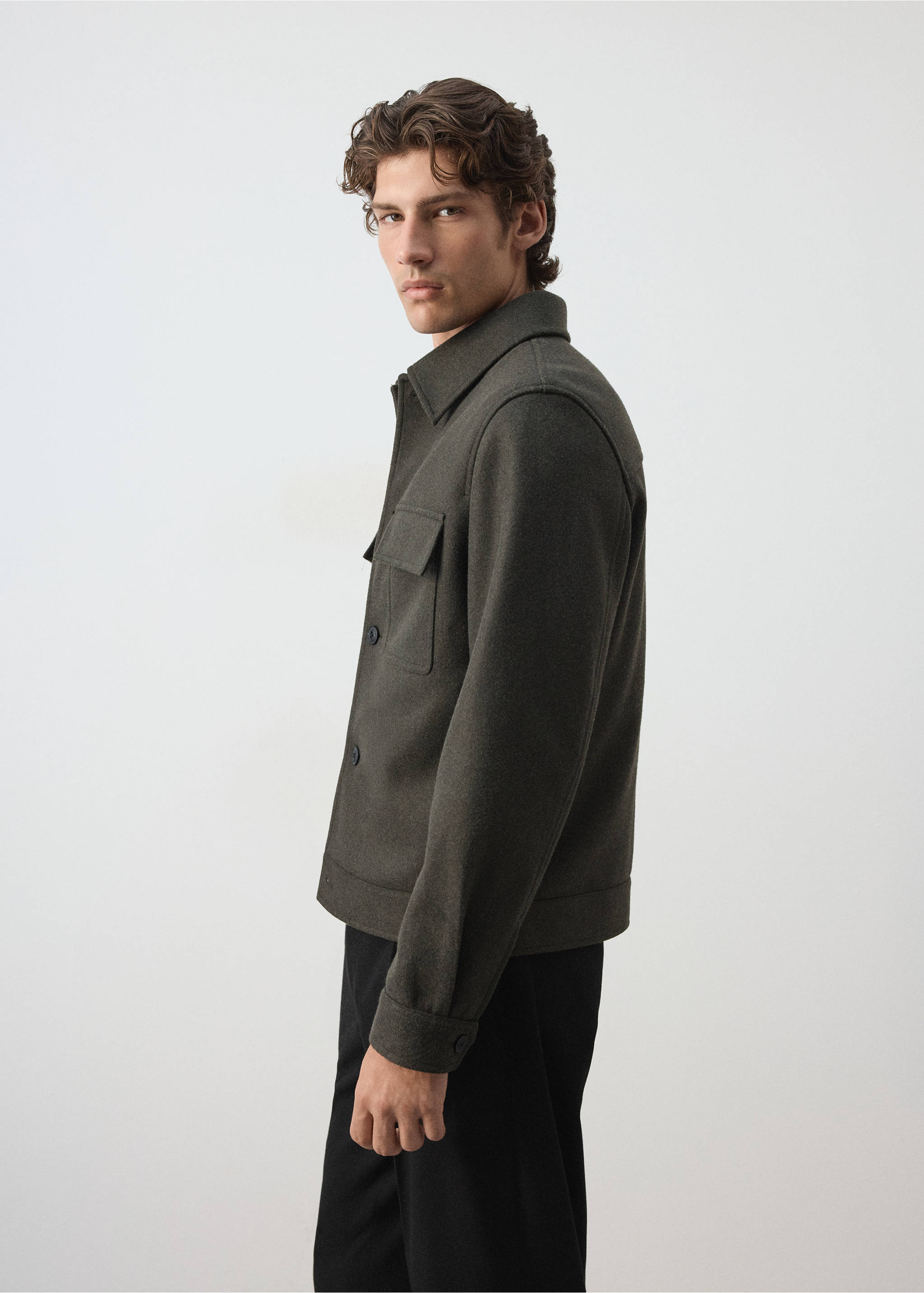 Dark olive green jacket with a classic collar and chest pocket., Dark Green. Ref: 37007895-00.