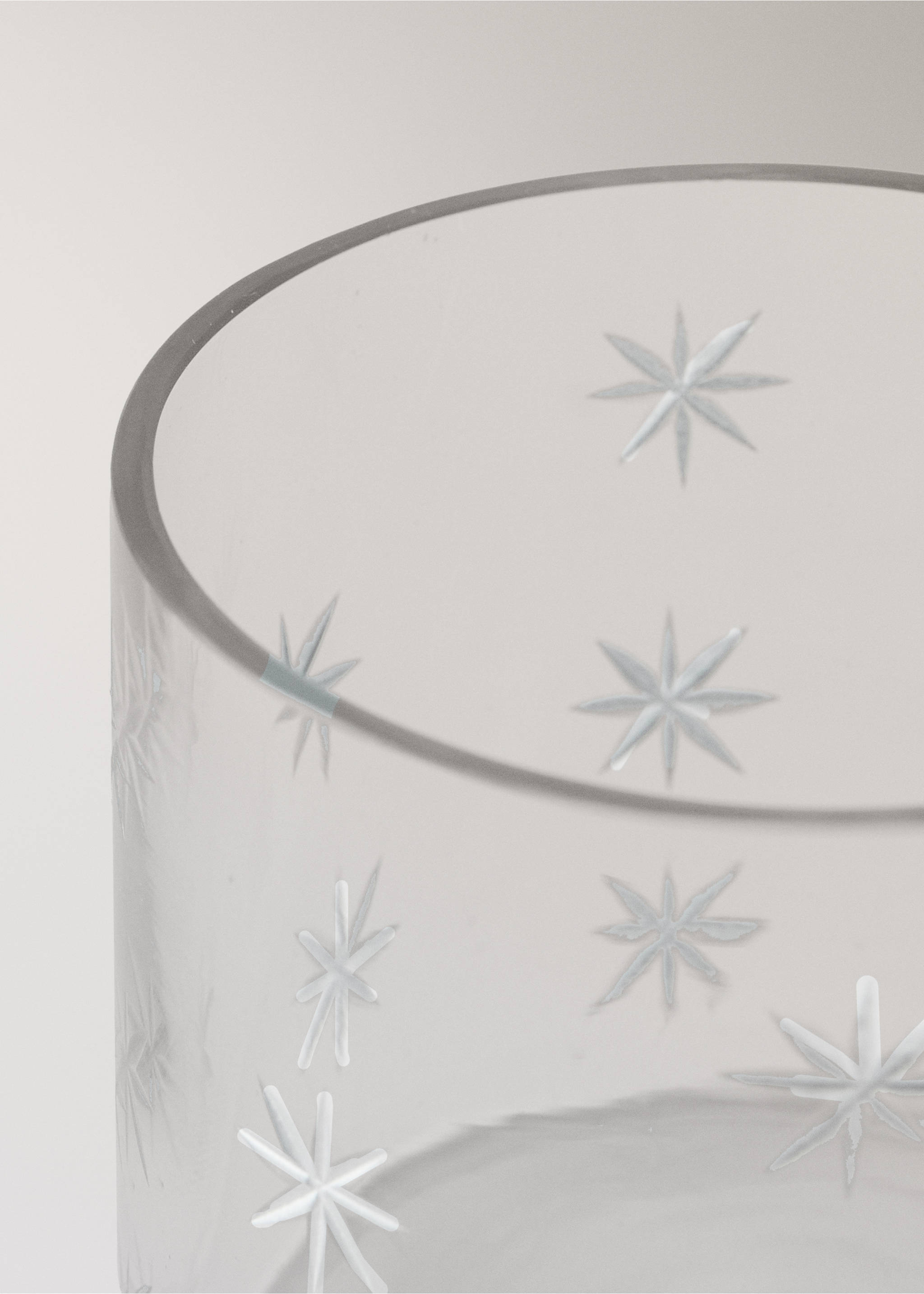 Glaswindlicht mit Relief - Detail des Artikels 1, Silber. Ref: 37007896-00.