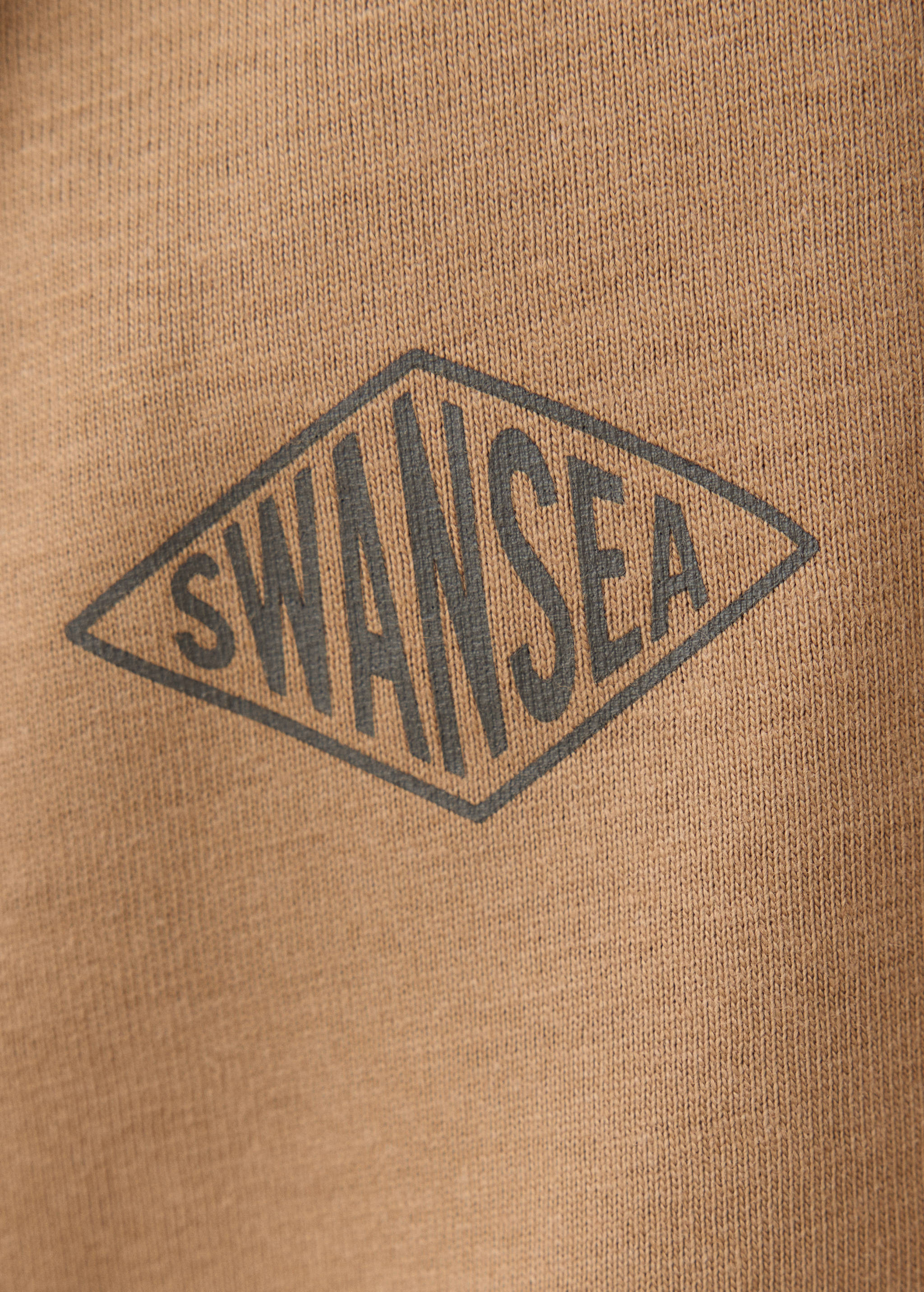 T-shirt with print details - Details of the article 8
