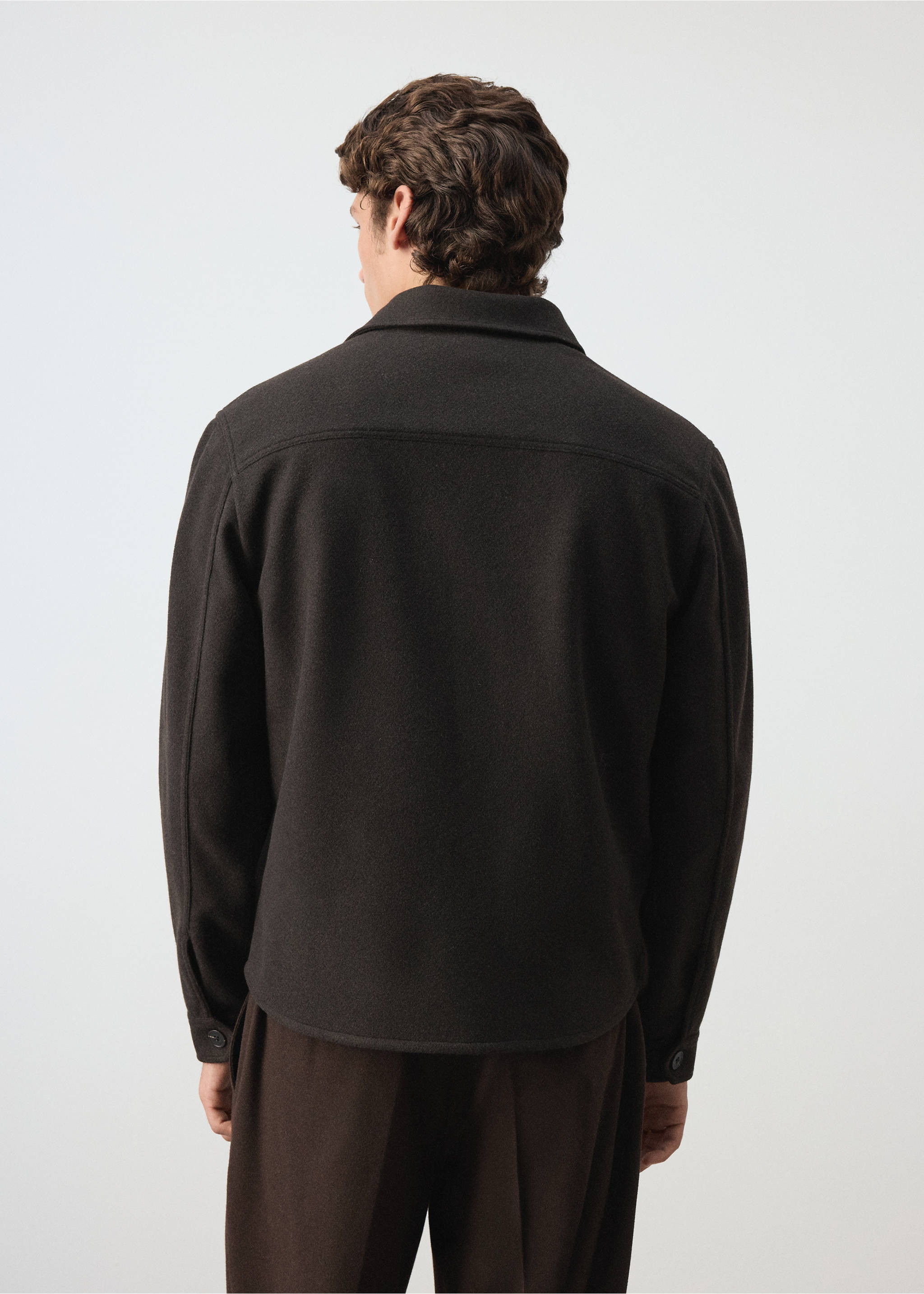 Regular-Fit-Overshirt aus Flanell - Rückseite des Artikels, Kaffeebraun. Ref: 37007917-00.