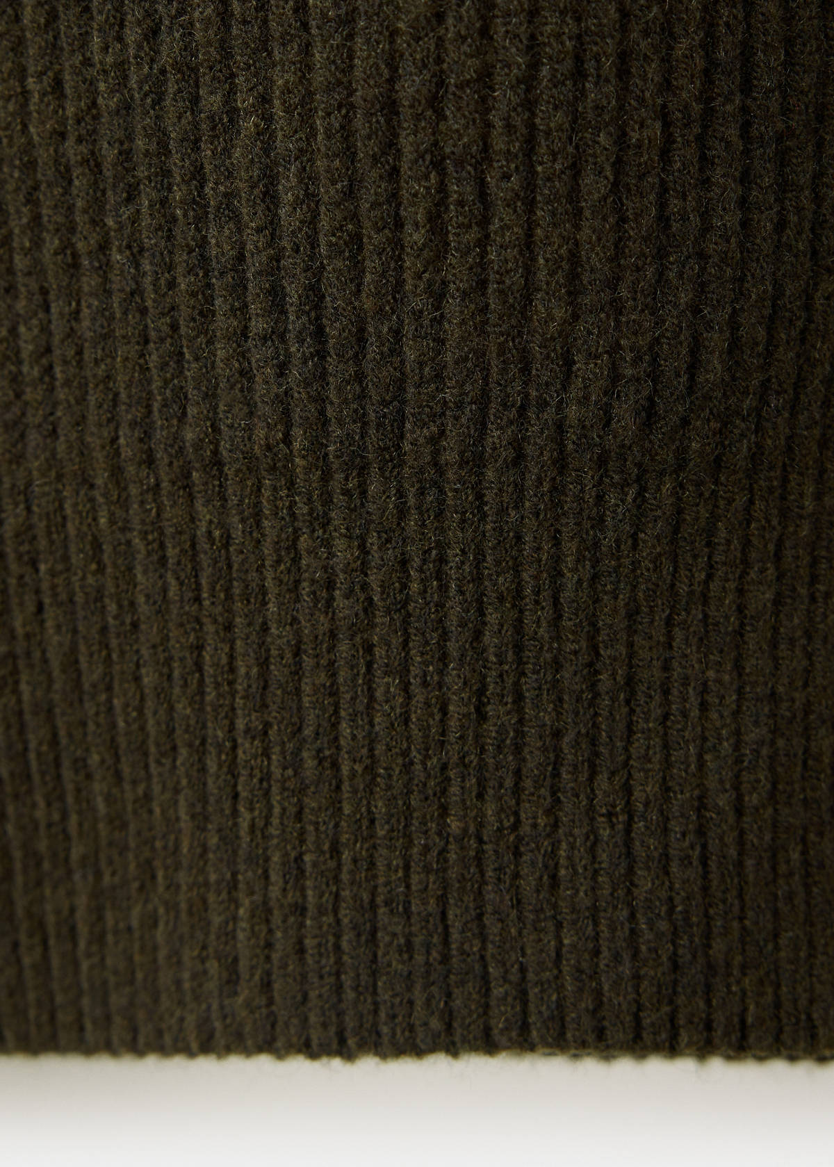 Ribbed sweater with zip — Khaki