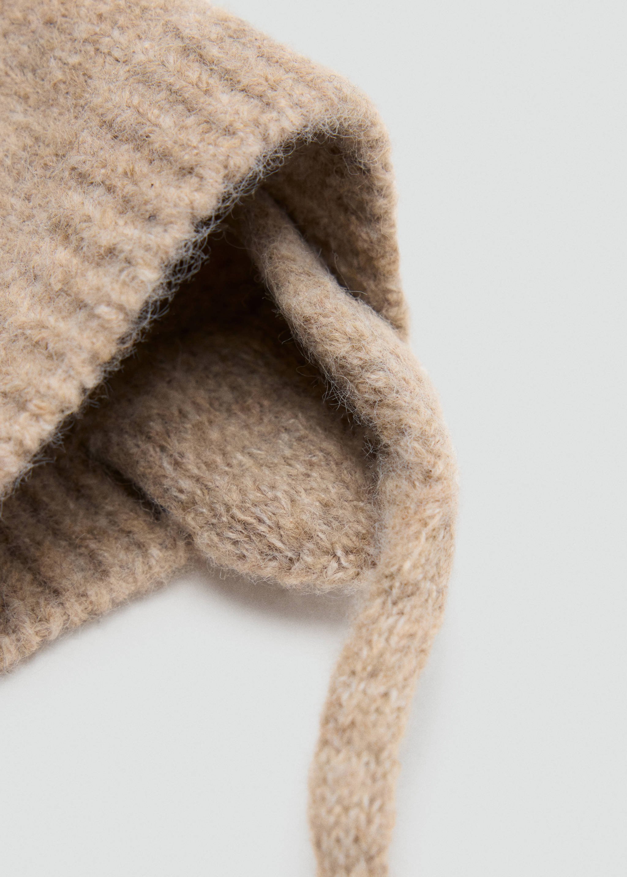 Strickmütze mit Hundemotiv - Detail des Artikels 1
