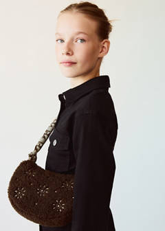 Shearling crossbody bag — Chocolate 7