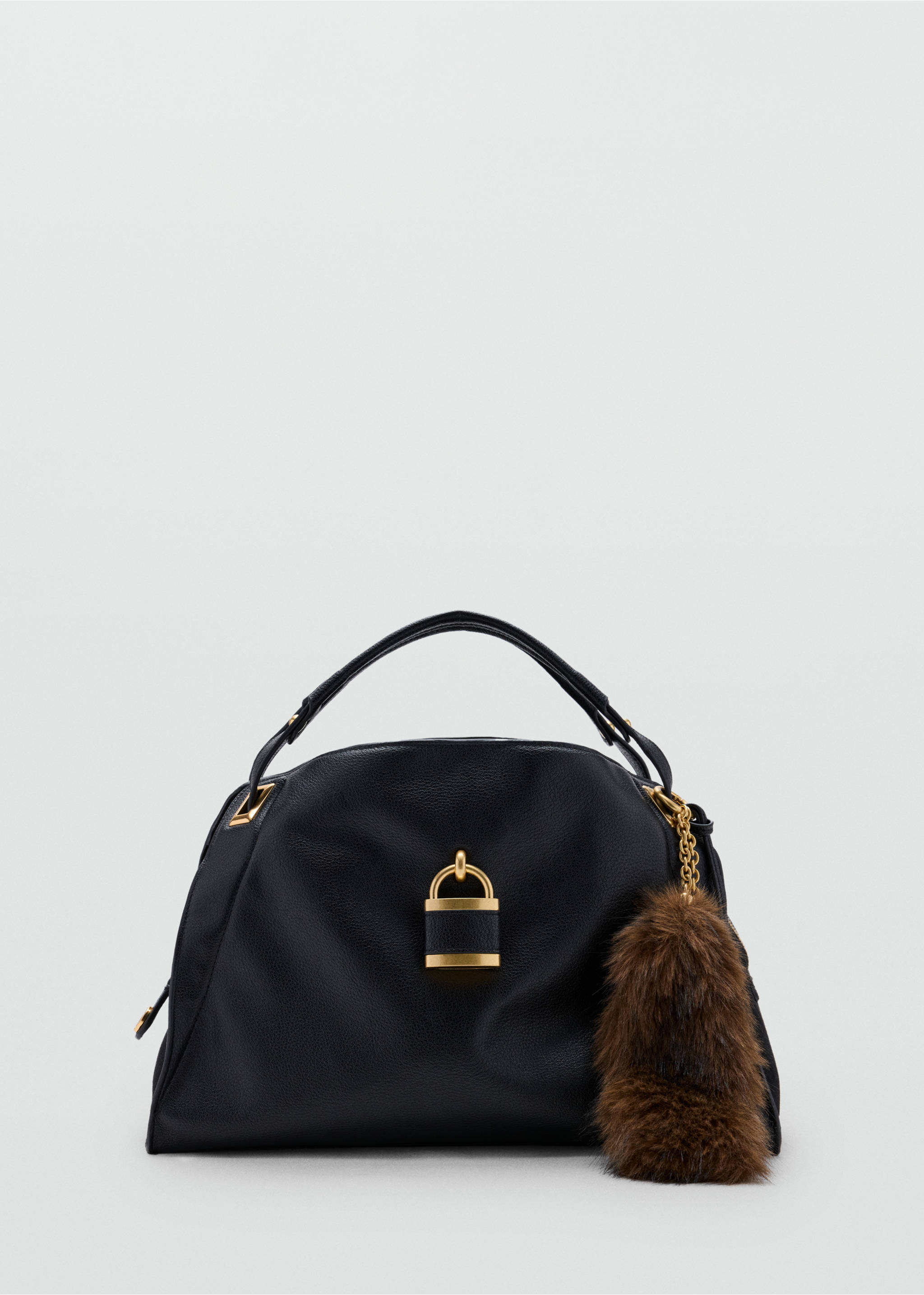 Black shoulder bag with a gold clasp and a brown faux-fur charm., Black. Ref: 37007945-00.