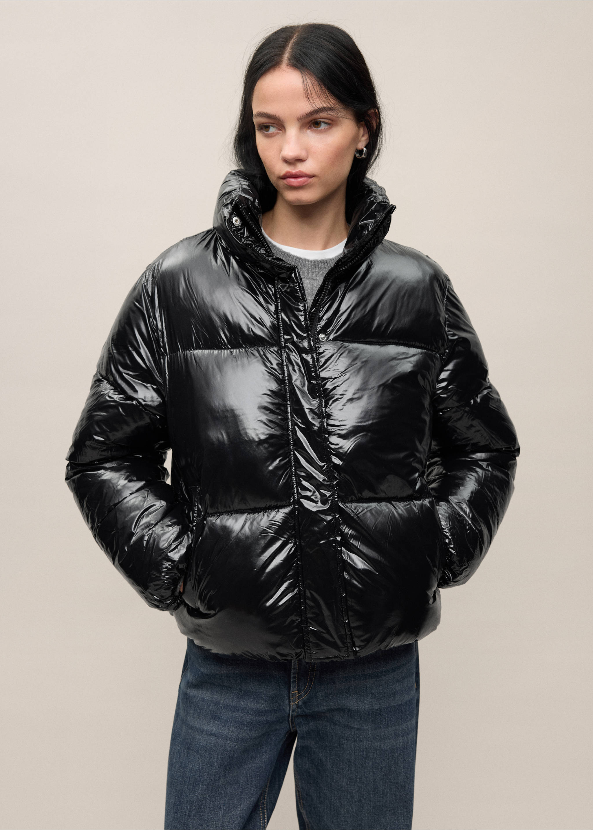 Shiny quilted anorak - Details of the article 2, Black. Ref: 37008271-00.