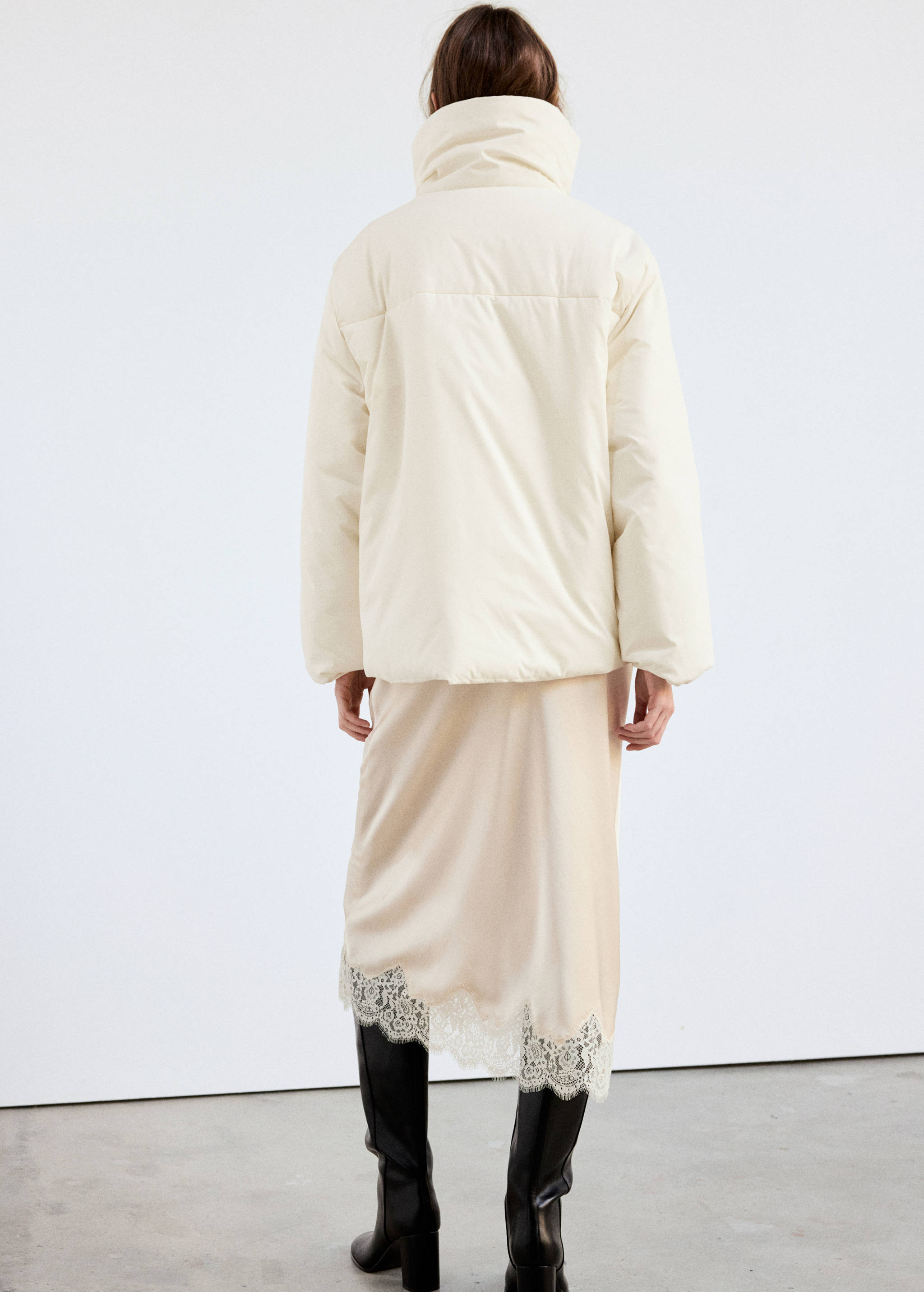 PUFFER COAT POLAR - Reverse of the article