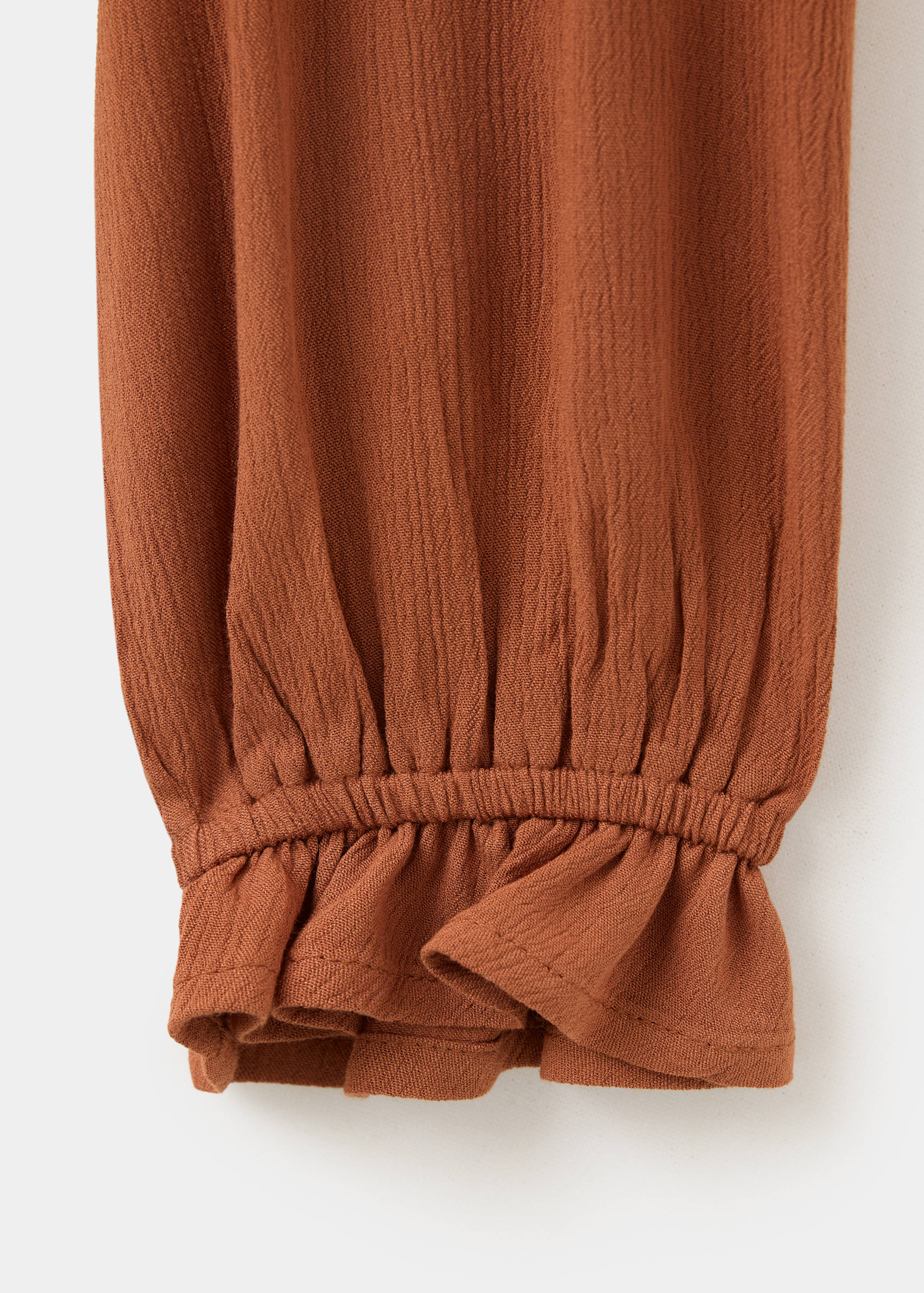 Textured ruffled blouse - Details of the article 0
