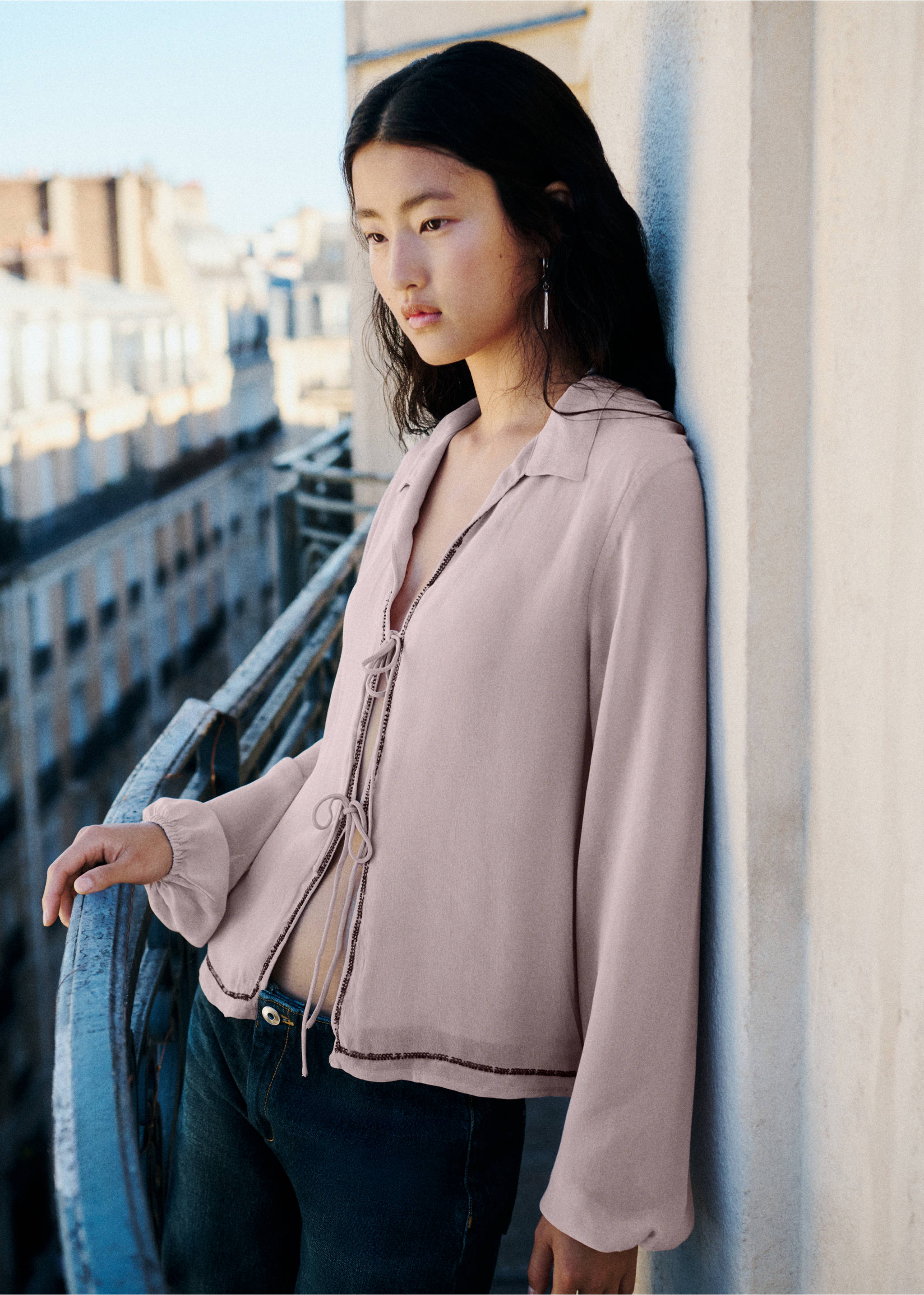 Pale pink shirt with tie front closure and beaded trim., Pink. Ref: 37008280-00.