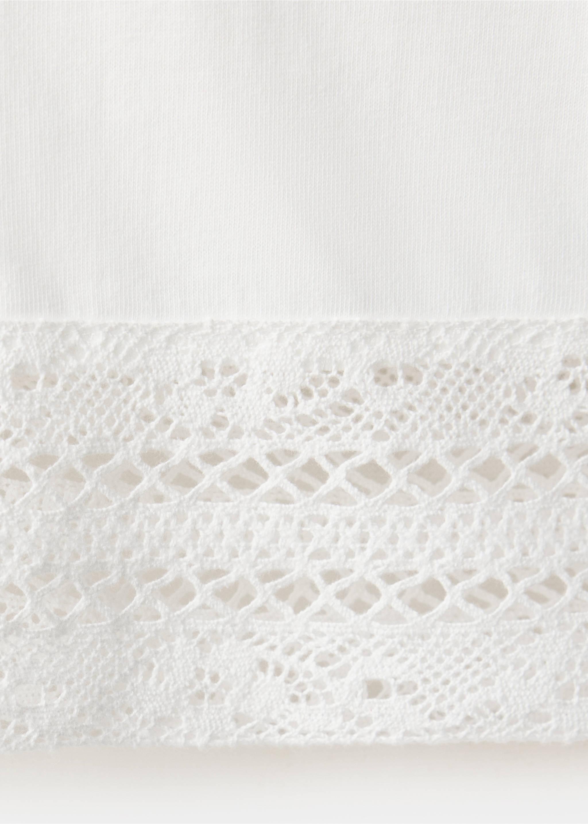 T-shirt with lace trim - Details of the article 8, Off White. Ref: 37008285-00.