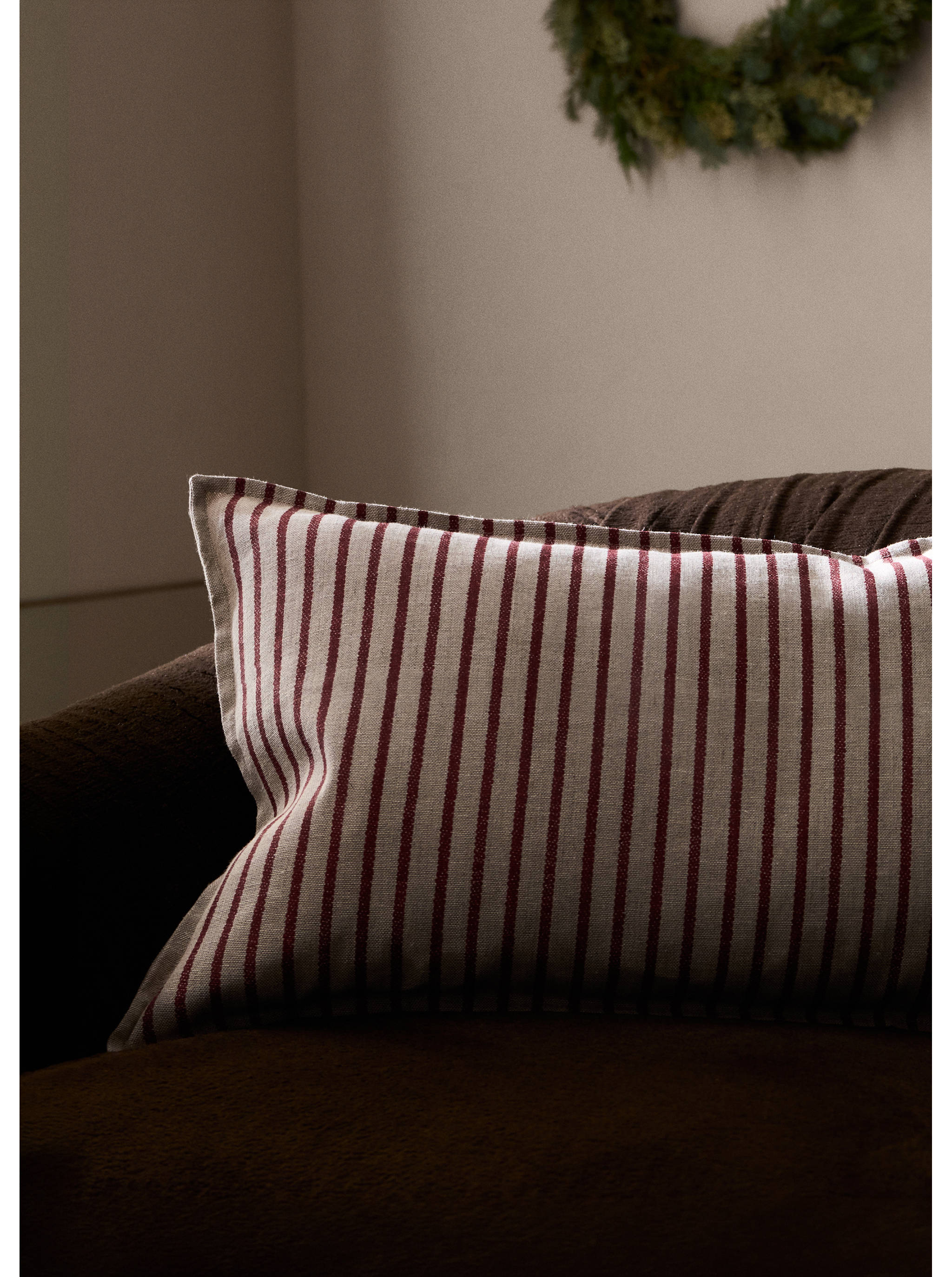 Housse de coussin en coton et lin à rayures 40 x 60 cm - Plan général