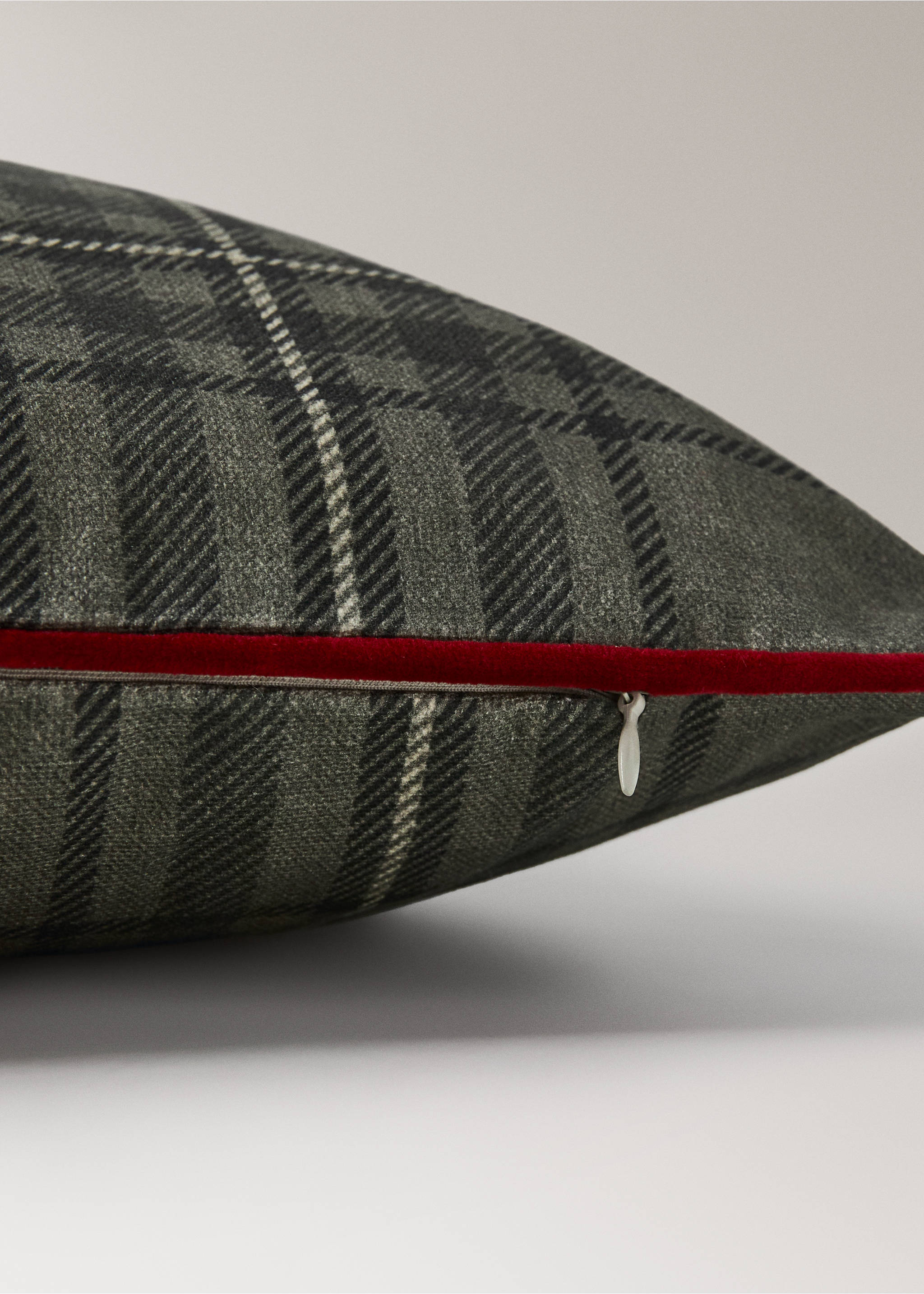 Green tartan cushion cover with red velvet piping and zipper detail., Grey. Ref: 37008641-00.