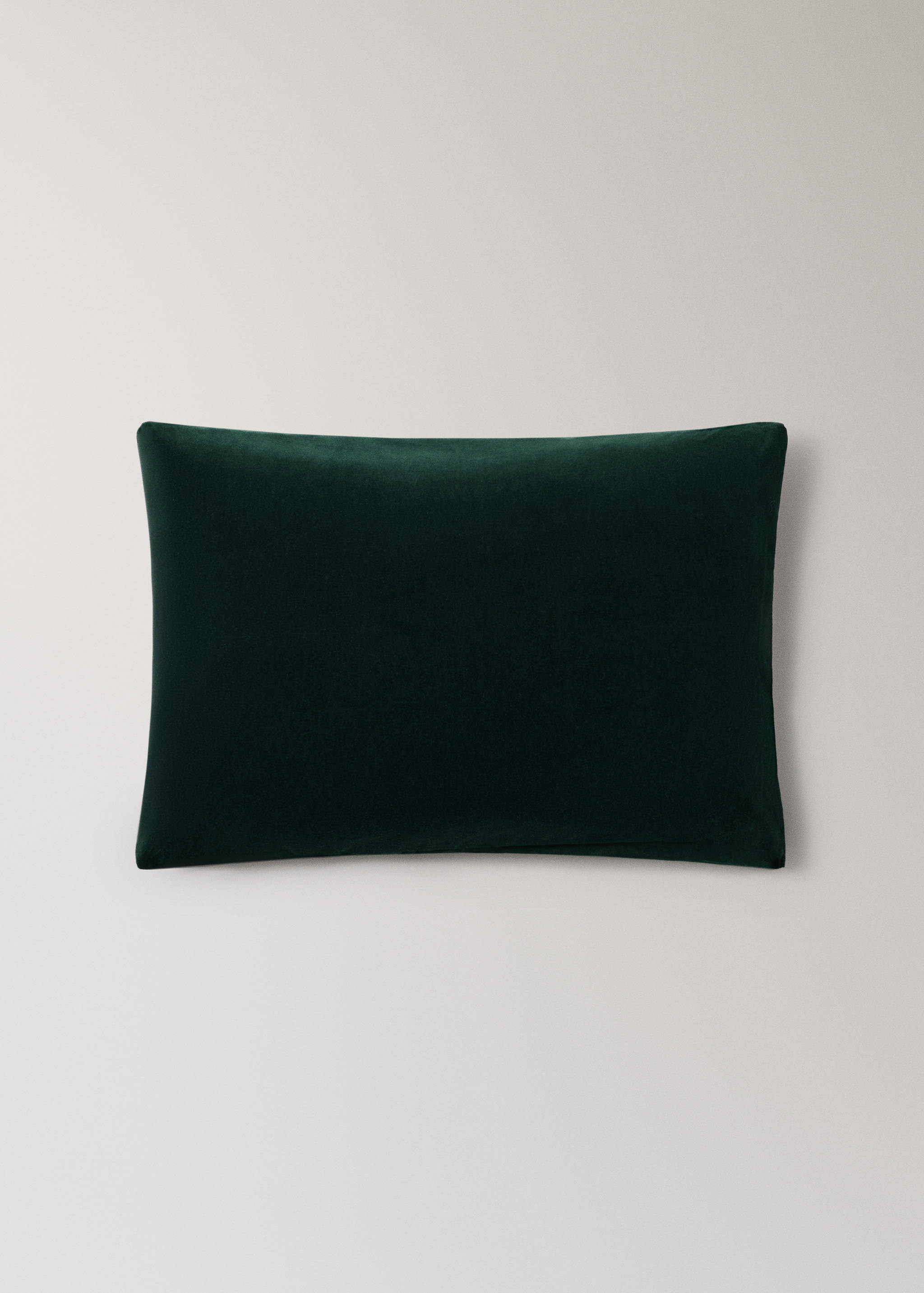 Dark forest green rectangular velvet cushion cover.