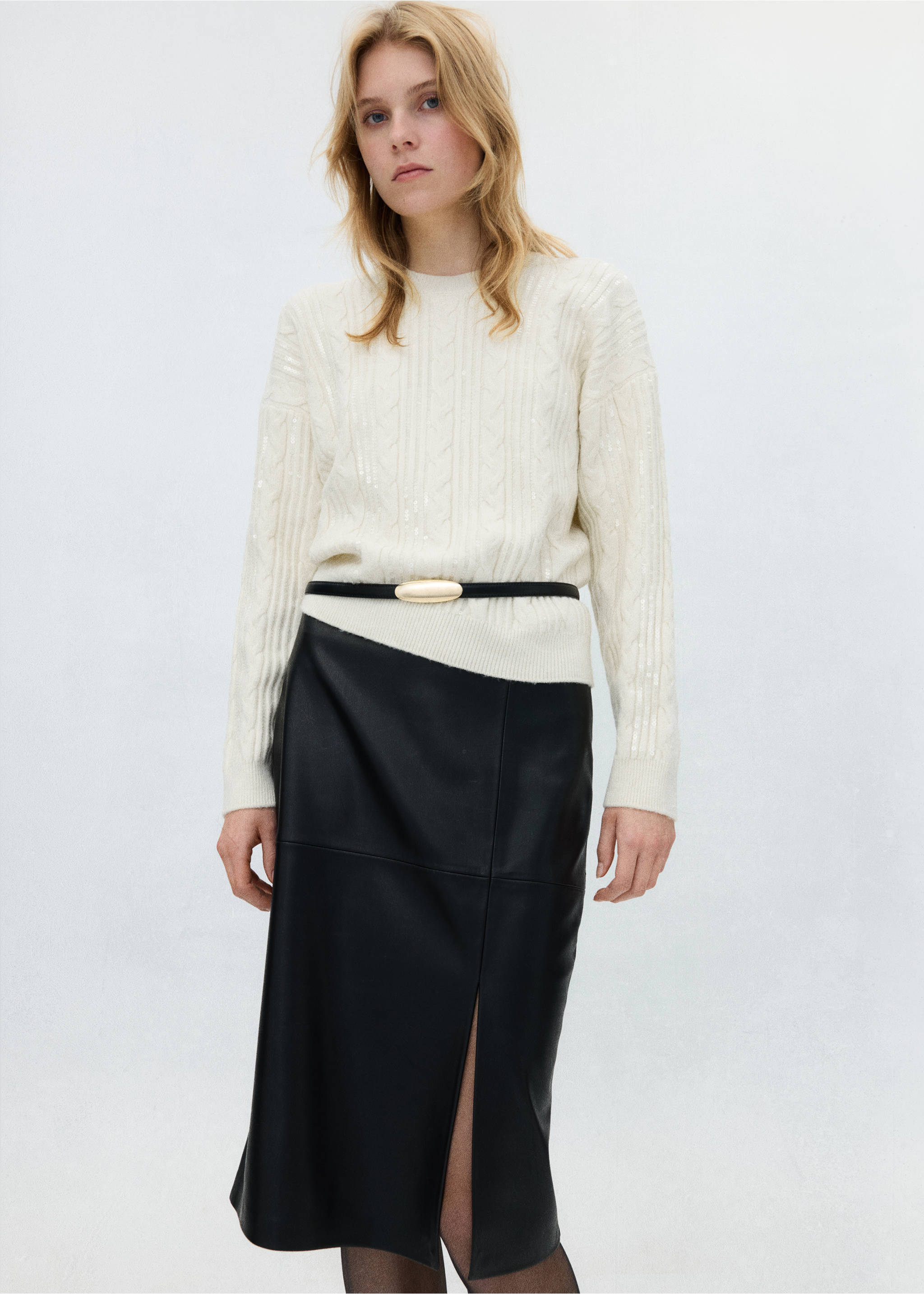 Off-white cable-knit crew-neck sweater in a relaxed fit., Vanilla. Ref: 37009144-00.