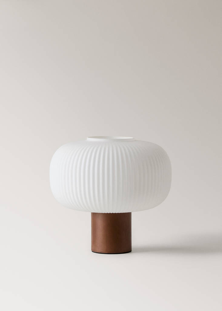 Wood and glass table lamp — Brown