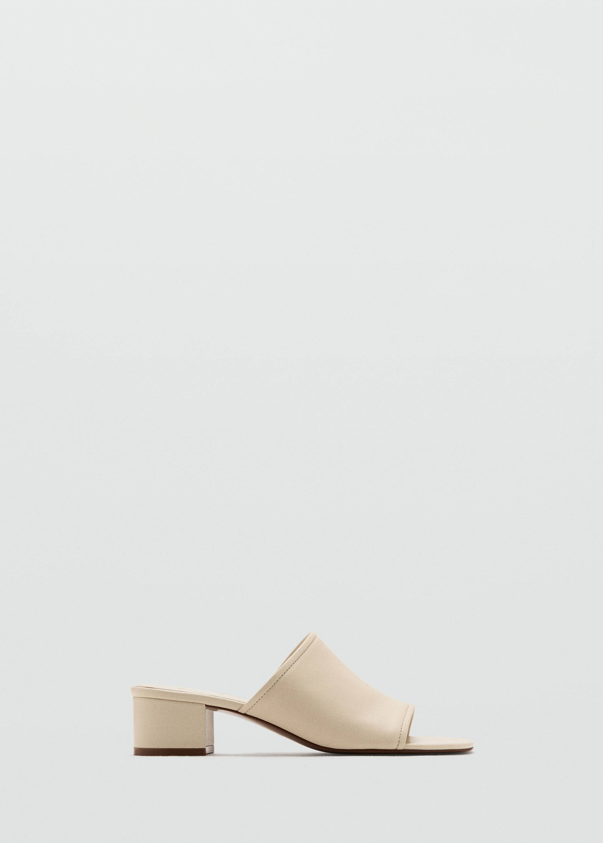 Кожаные босоножки на блочном каблуке - Изделие без модели