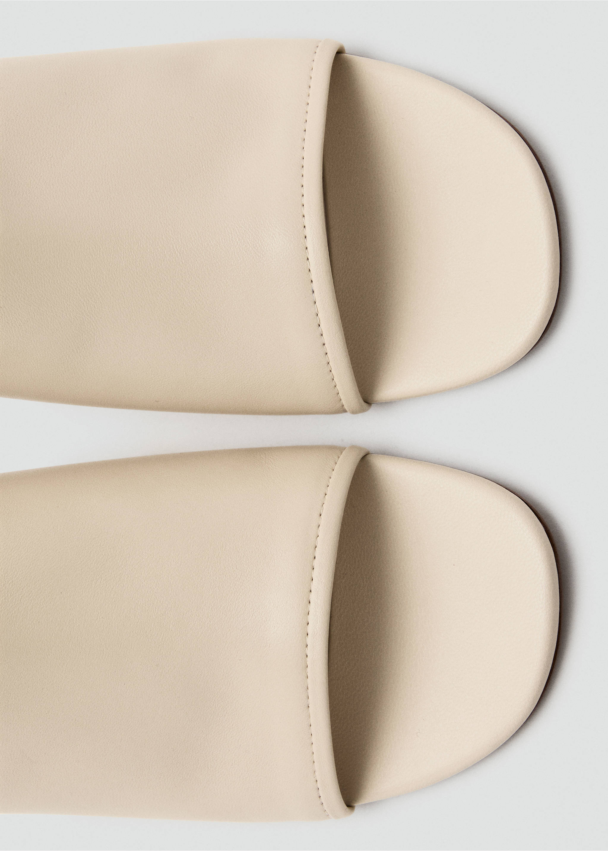 Leather block-heel sandals - Details of the article 2, Ecru. Ref: 37011335-00.