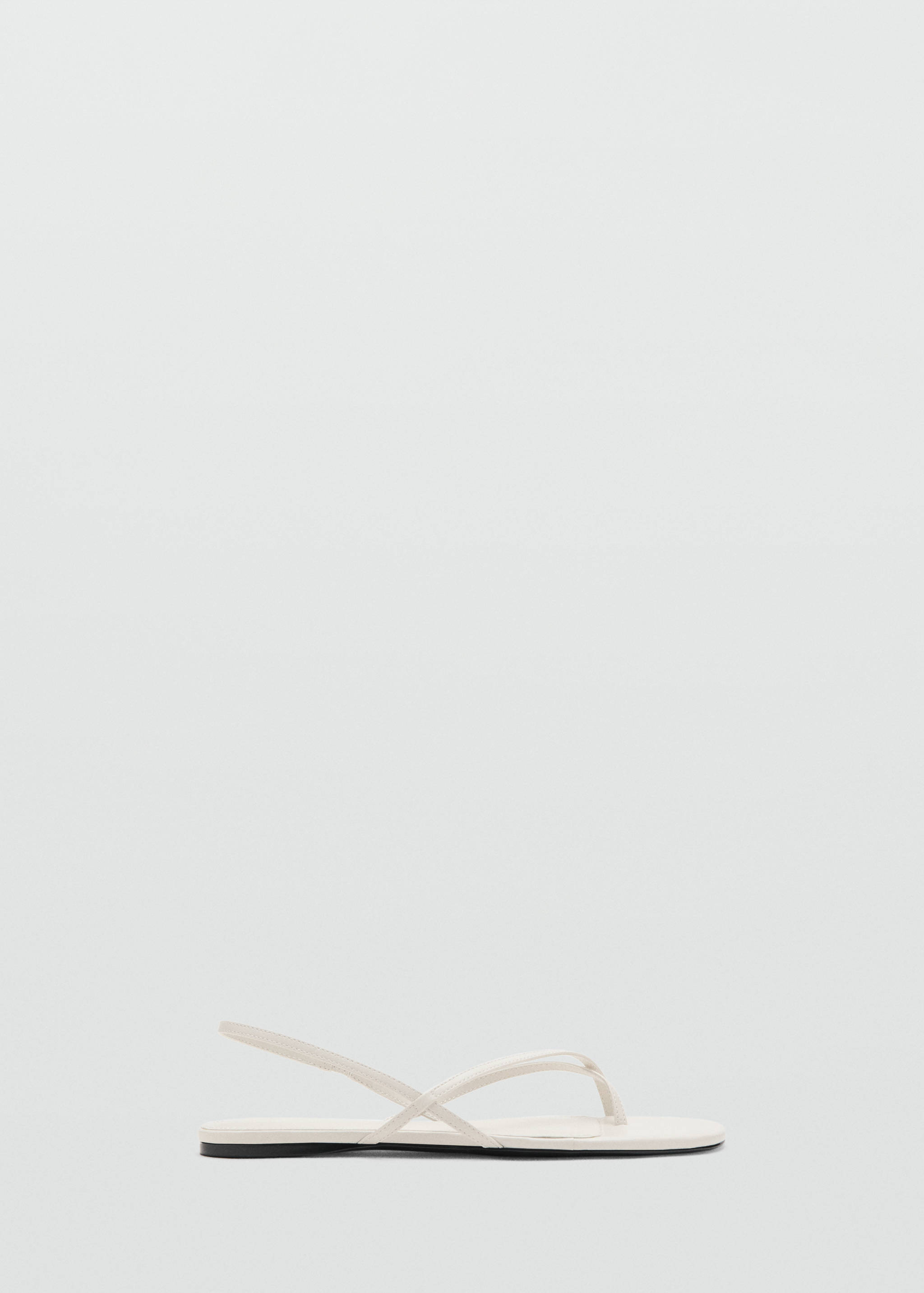 Criss-cross straps sandals - Article without model