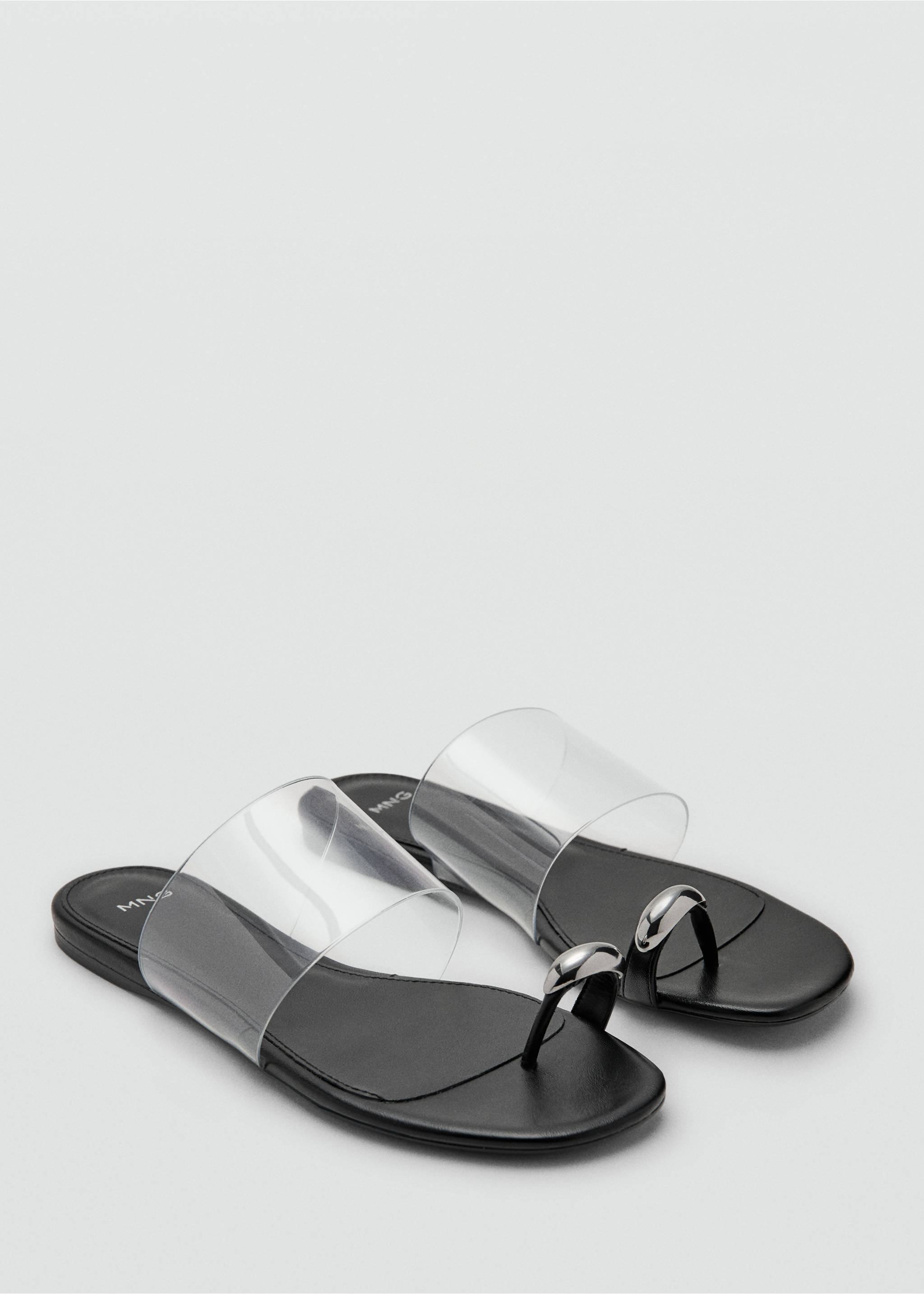 Сандалии с ремешками - Средний план, Черный. Ref: 37011339-00.