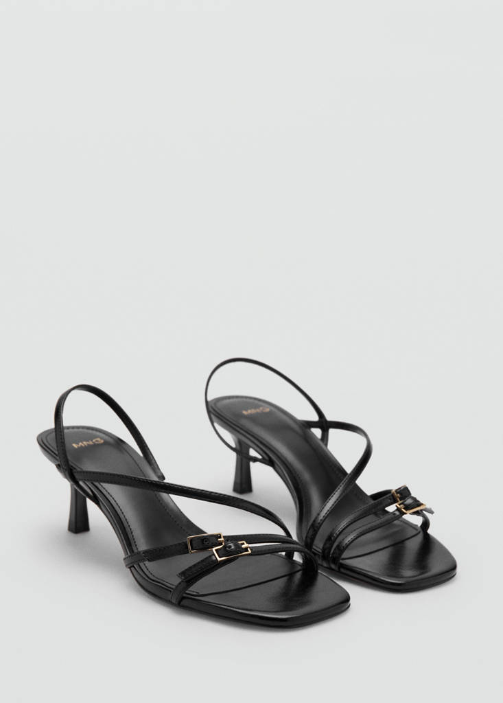 Kitten heel sandals with straps — Black
