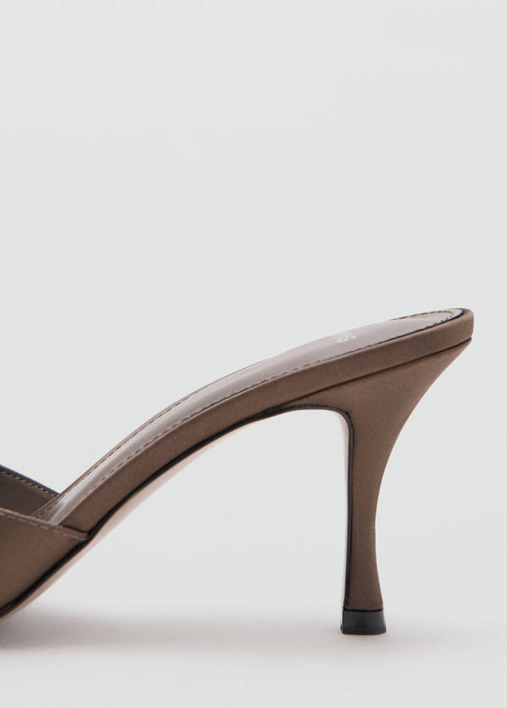 Heel non-structured sandals — Chocolate