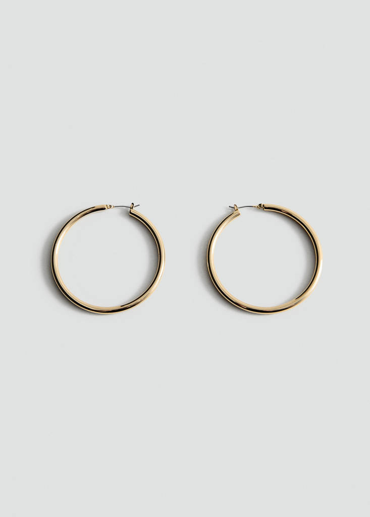 Metallic hoop earrings — Gold