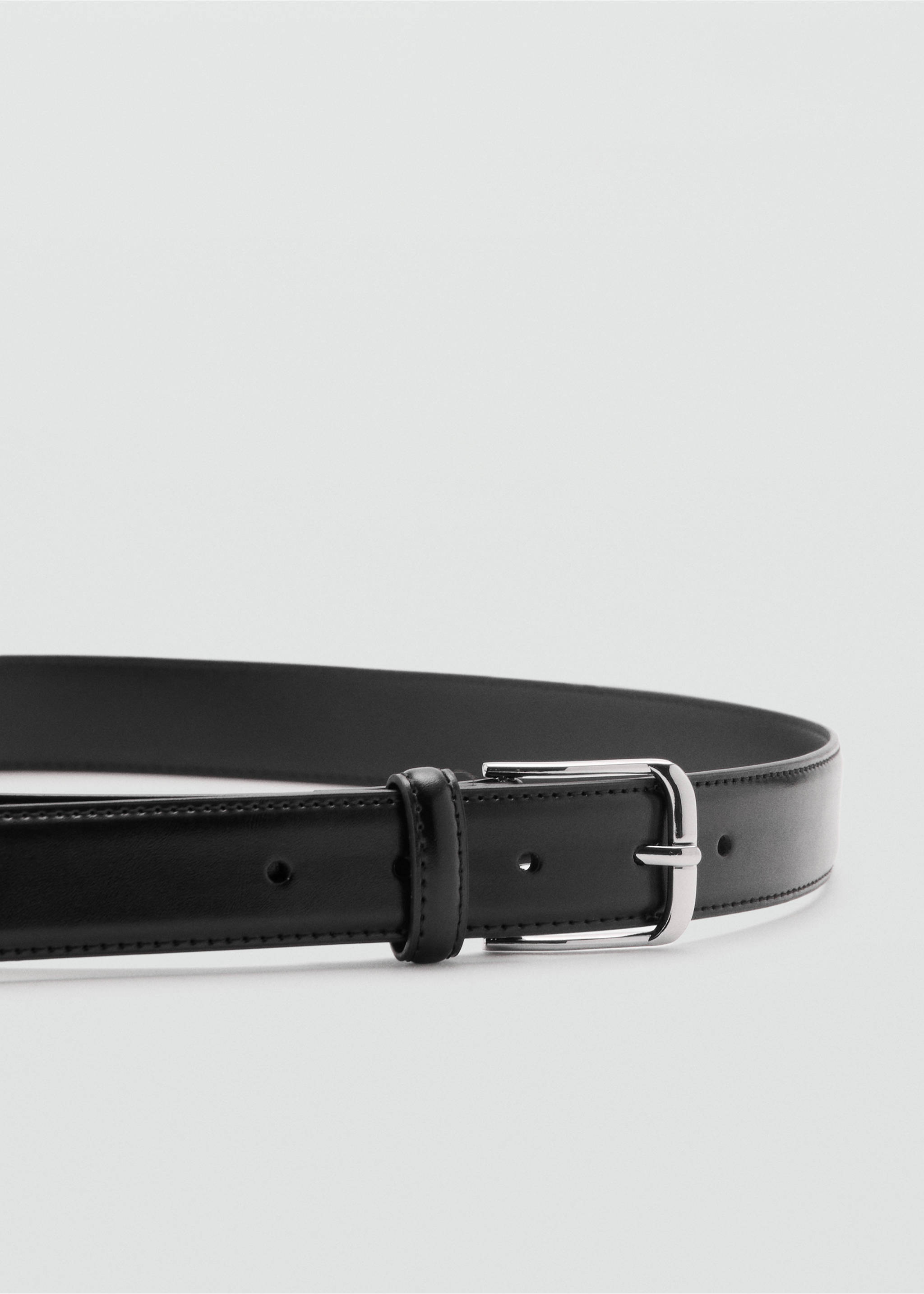 Buckle leather belt - Medium plane, Black. Ref: 37011373-00.