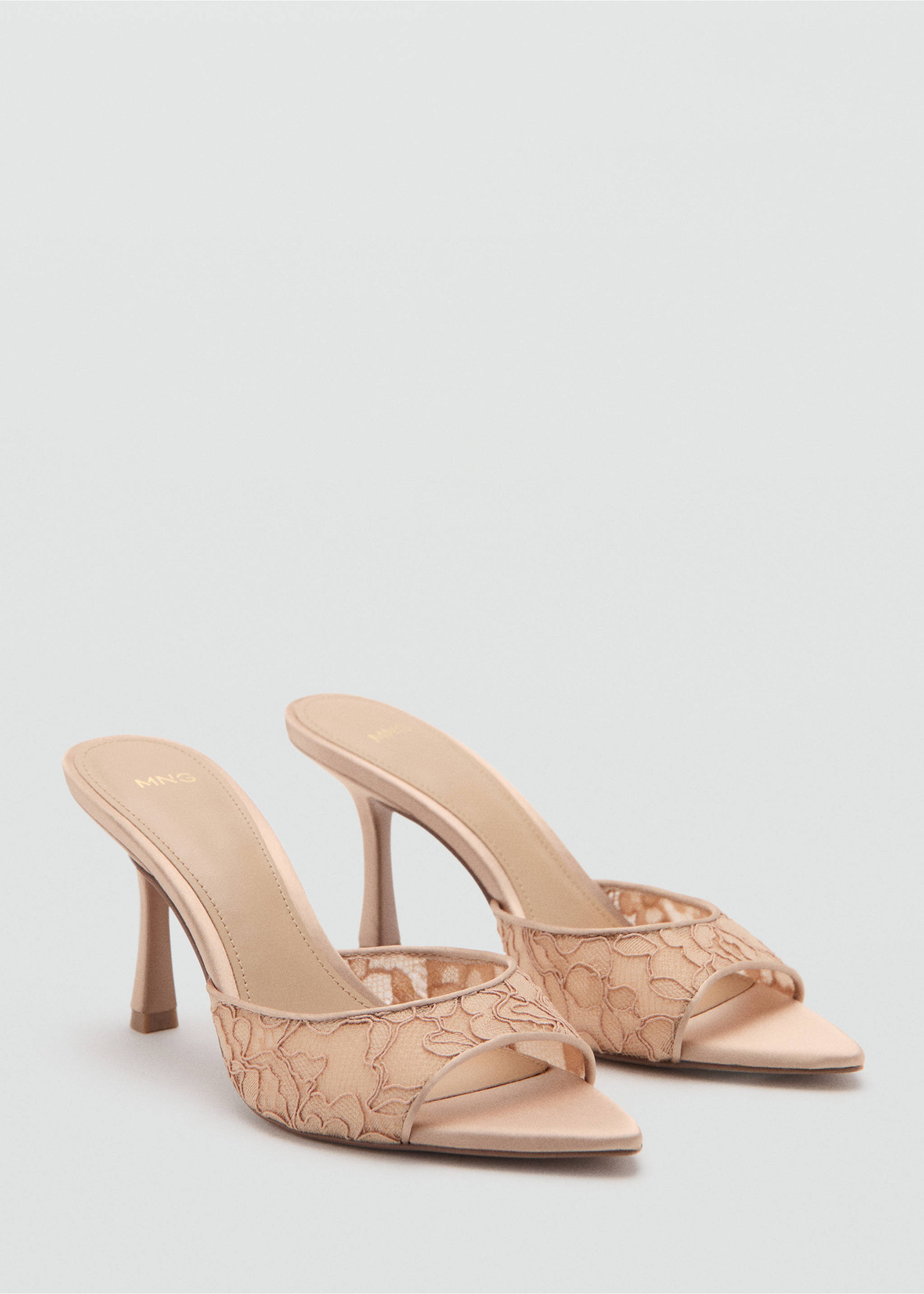 Lace heeled sandals - Medium plane, Nude. Ref: 37011384-00.