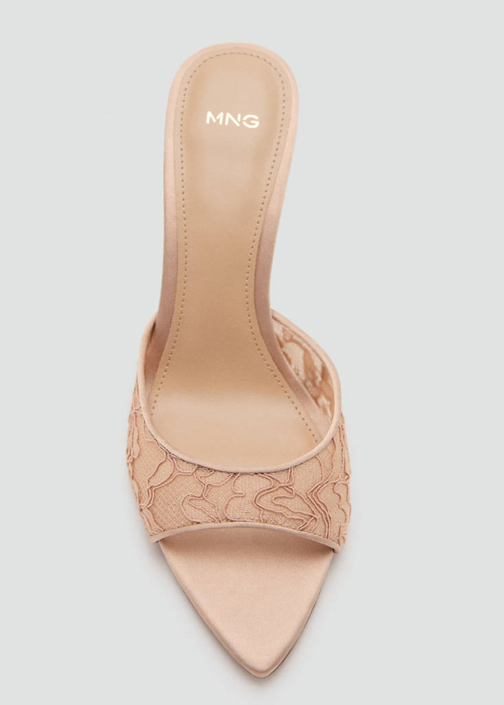Lace heeled sandals — Nude