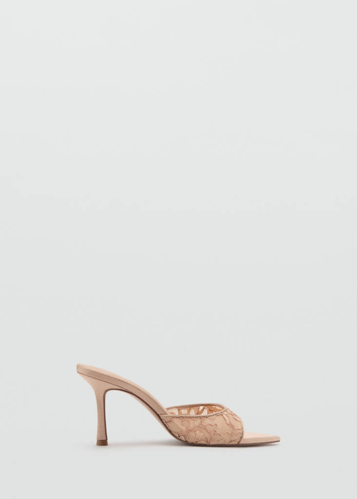 Lace heeled sandals — Nude