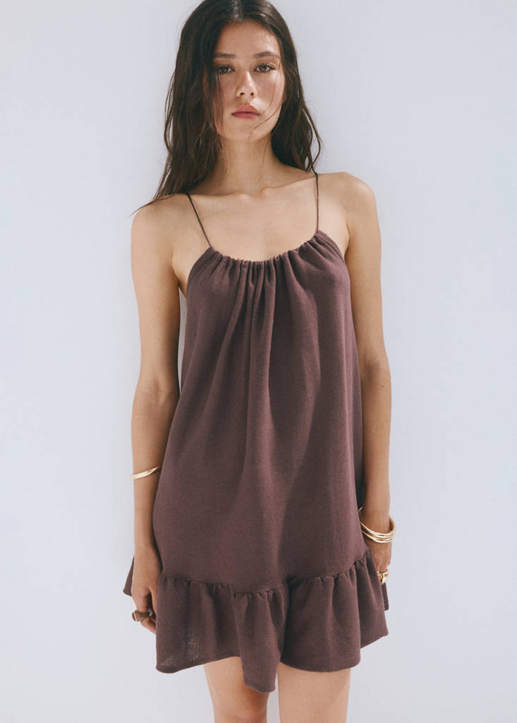 Gathered neck jersey dress — Wine