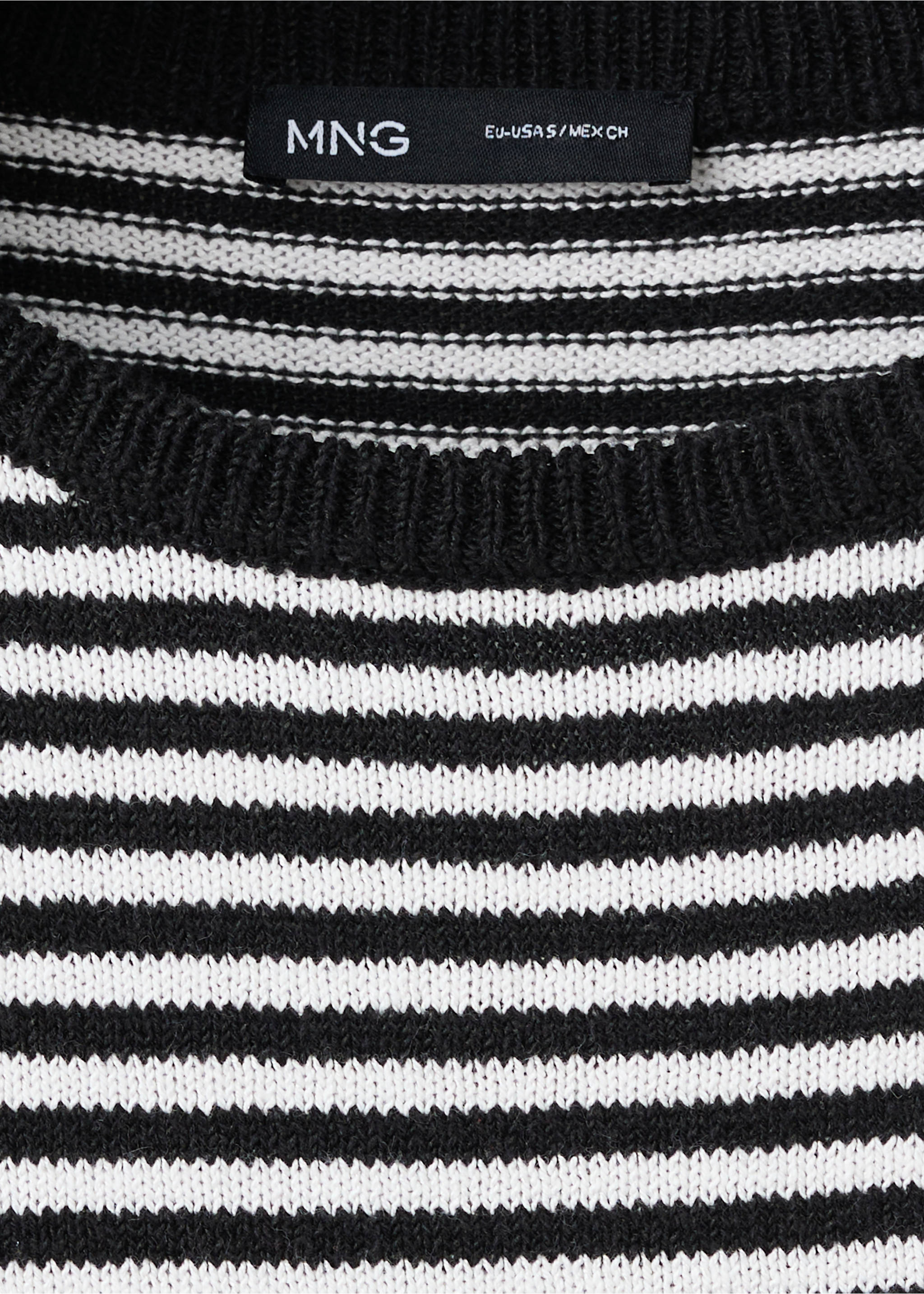 Cotton mix knit sweater - Details of the article 8, Black. Ref: 37011392-00.