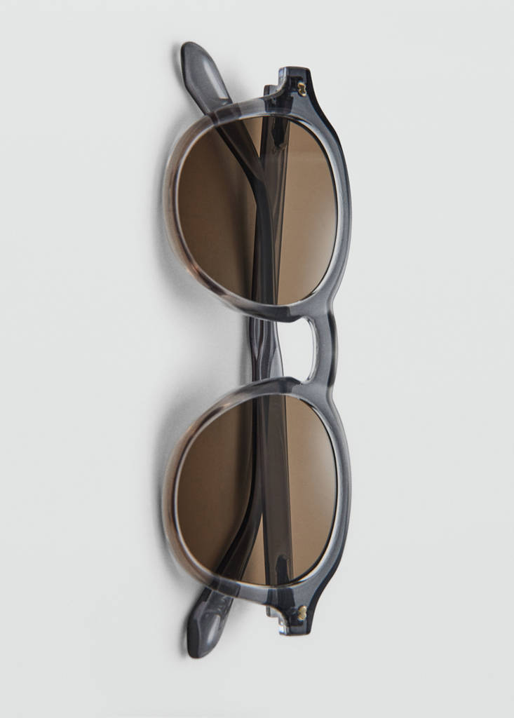Semi-transparent round sunglasses — Black