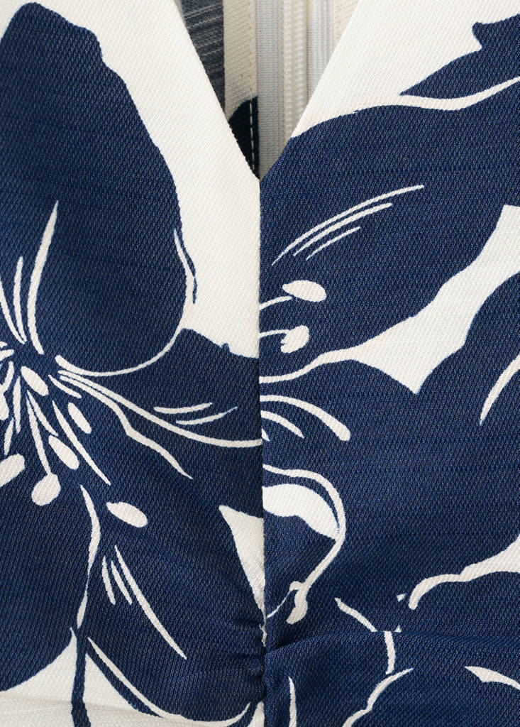 Side ruched floral dress — Ecru