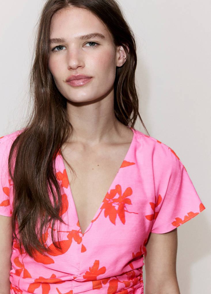 Side ruched floral dress — Pink