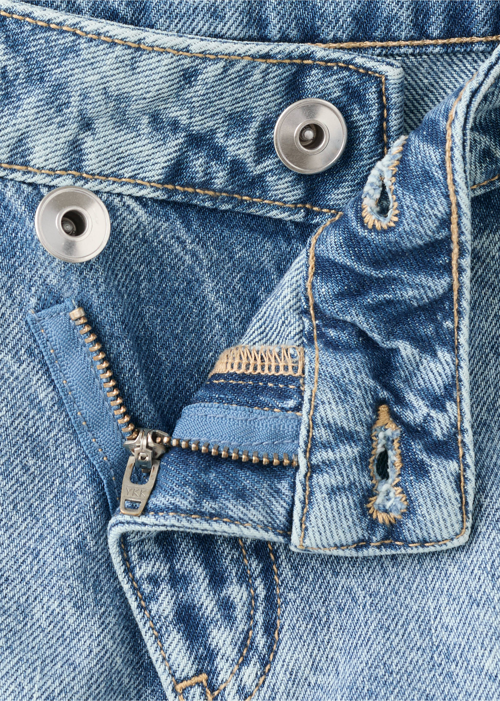 Shorts crossed - Detalle del artículo 8, Azul medio. Ref: 37011412-00.