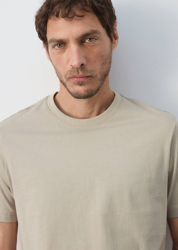 Slim fit T-shirt 180gsm — Sand