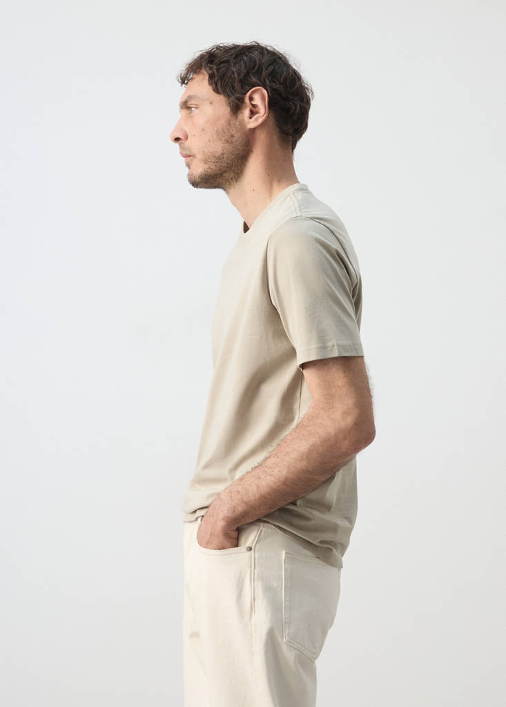Slim fit T-shirt 180gsm — Sand
