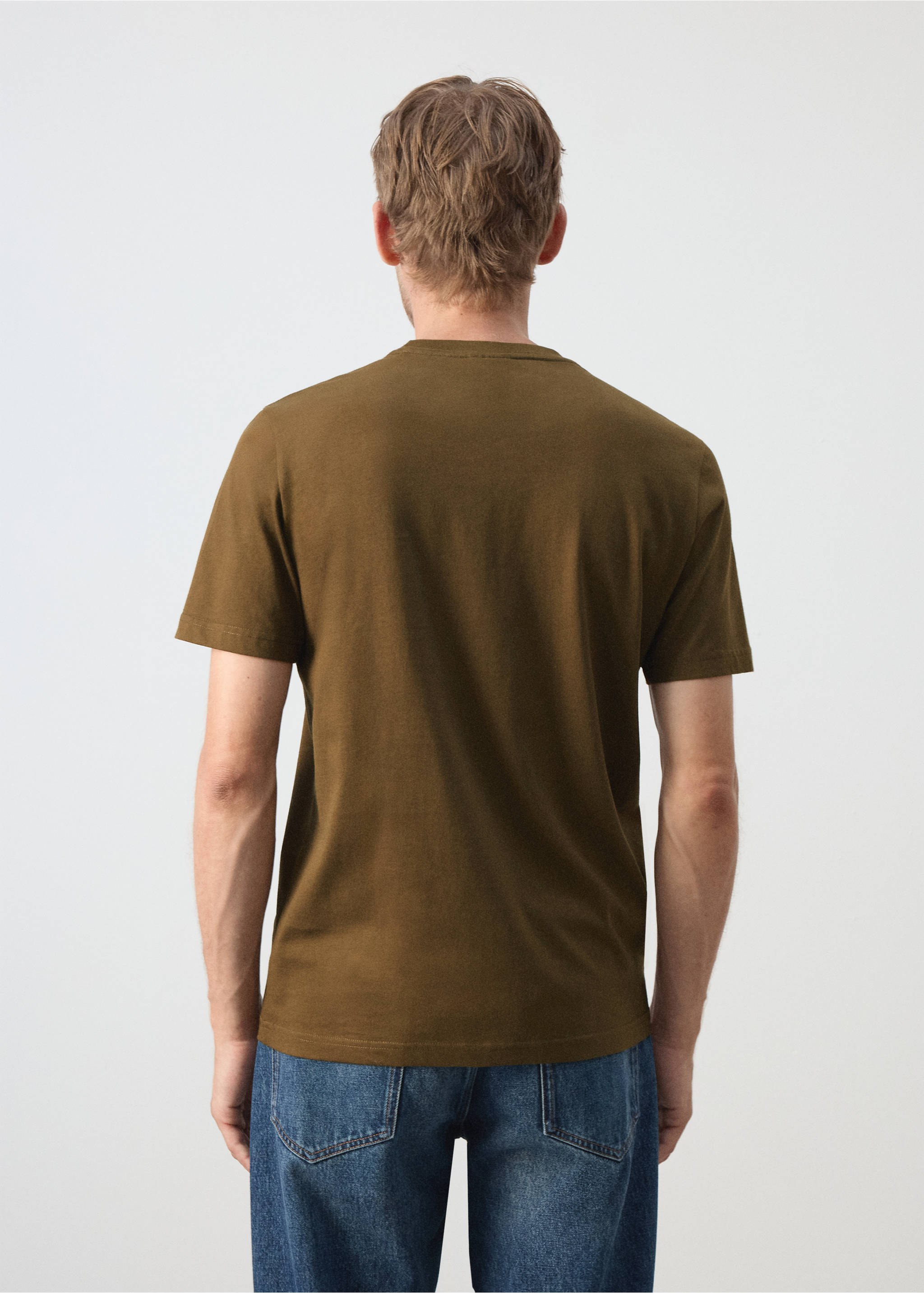 T-shirt slim fit 180 g/m² - Verso de l’article, Tabac. Ref: 37011432-00.