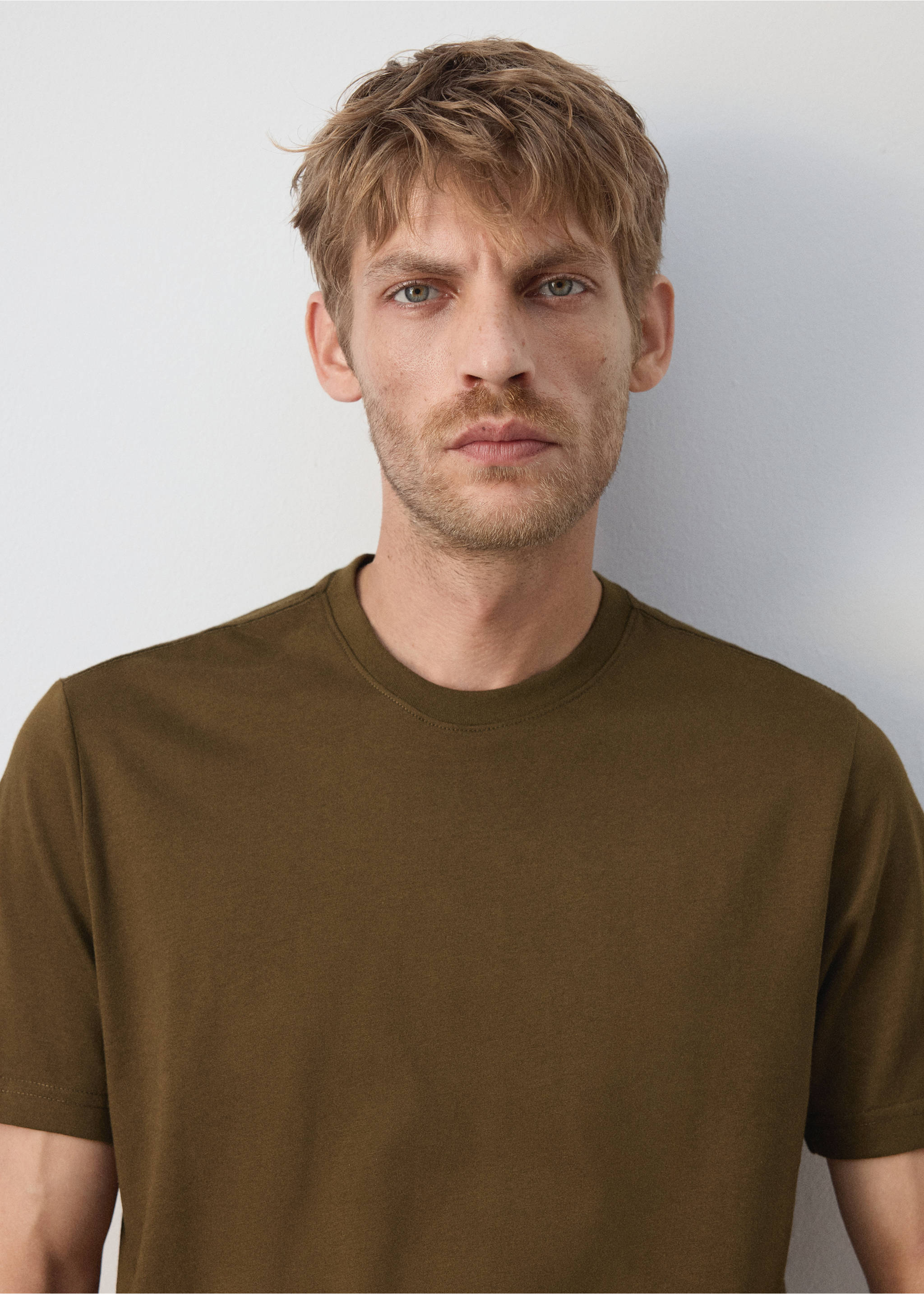 T-shirt slim fit 180 g/m² - Détail de l'article 1, Tabac. Ref: 37011432-00.