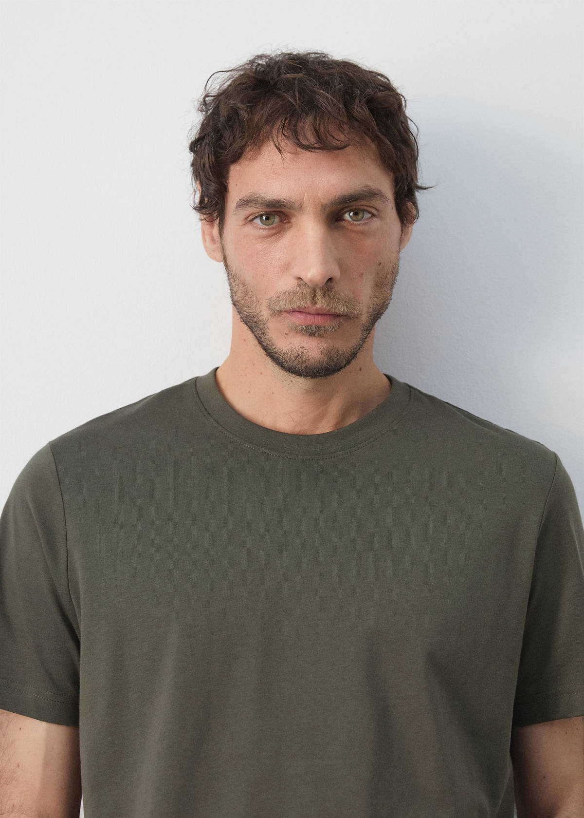 Slim fit T-shirt 180gsm — Dark Green