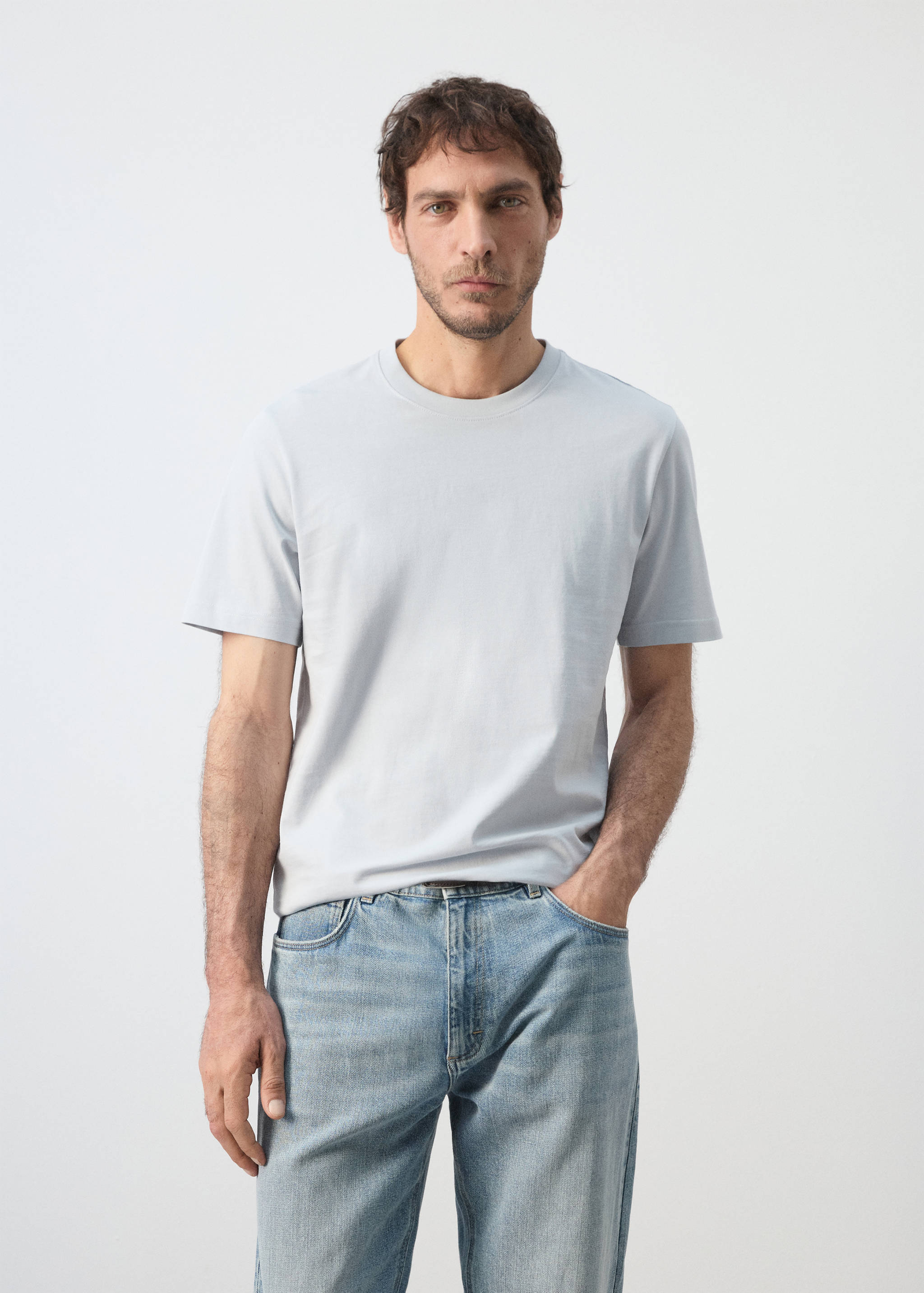 Camiseta slim fit 100% algodón - Plano medio