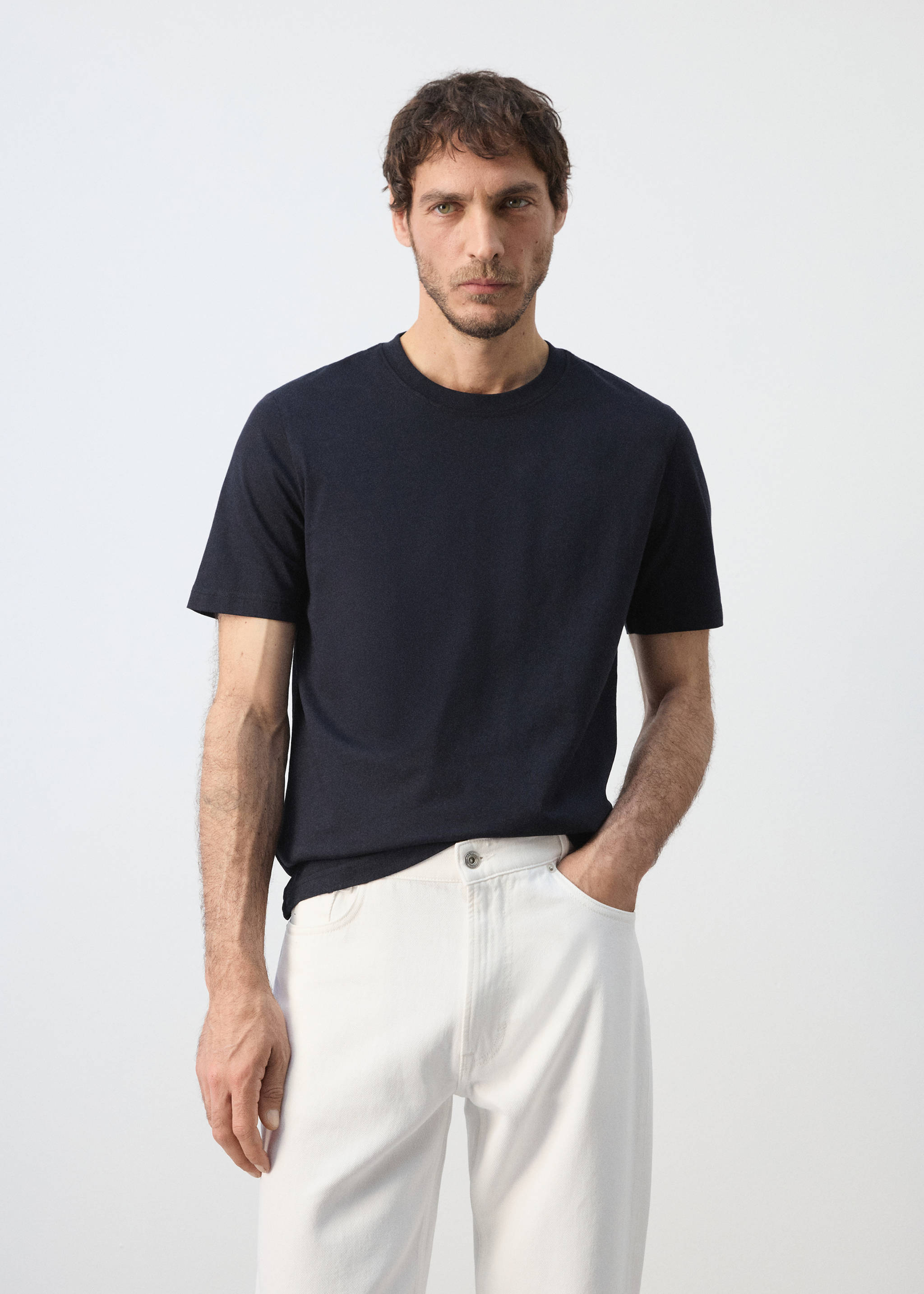 Camiseta slim fit 100% algodón - Plano medio
