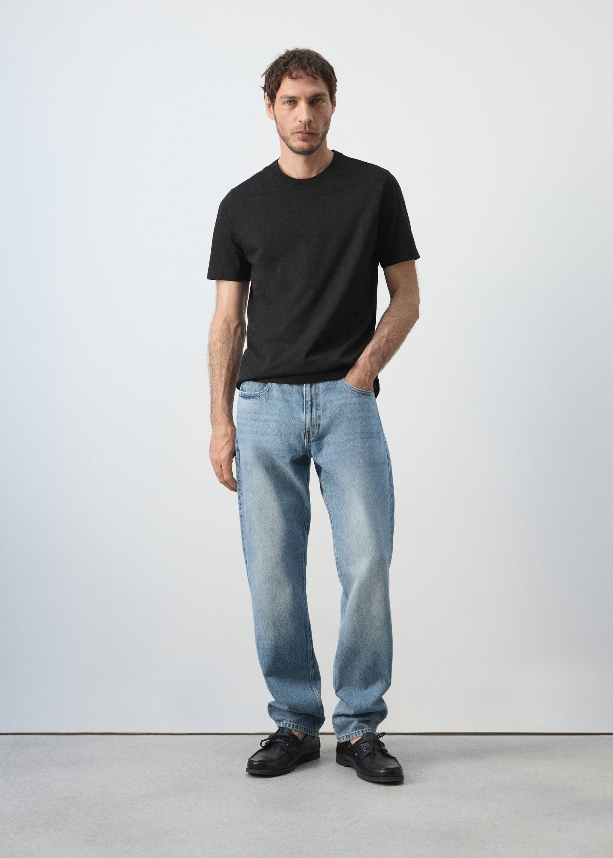 Camiseta slim fit 100% algodón - Plano general