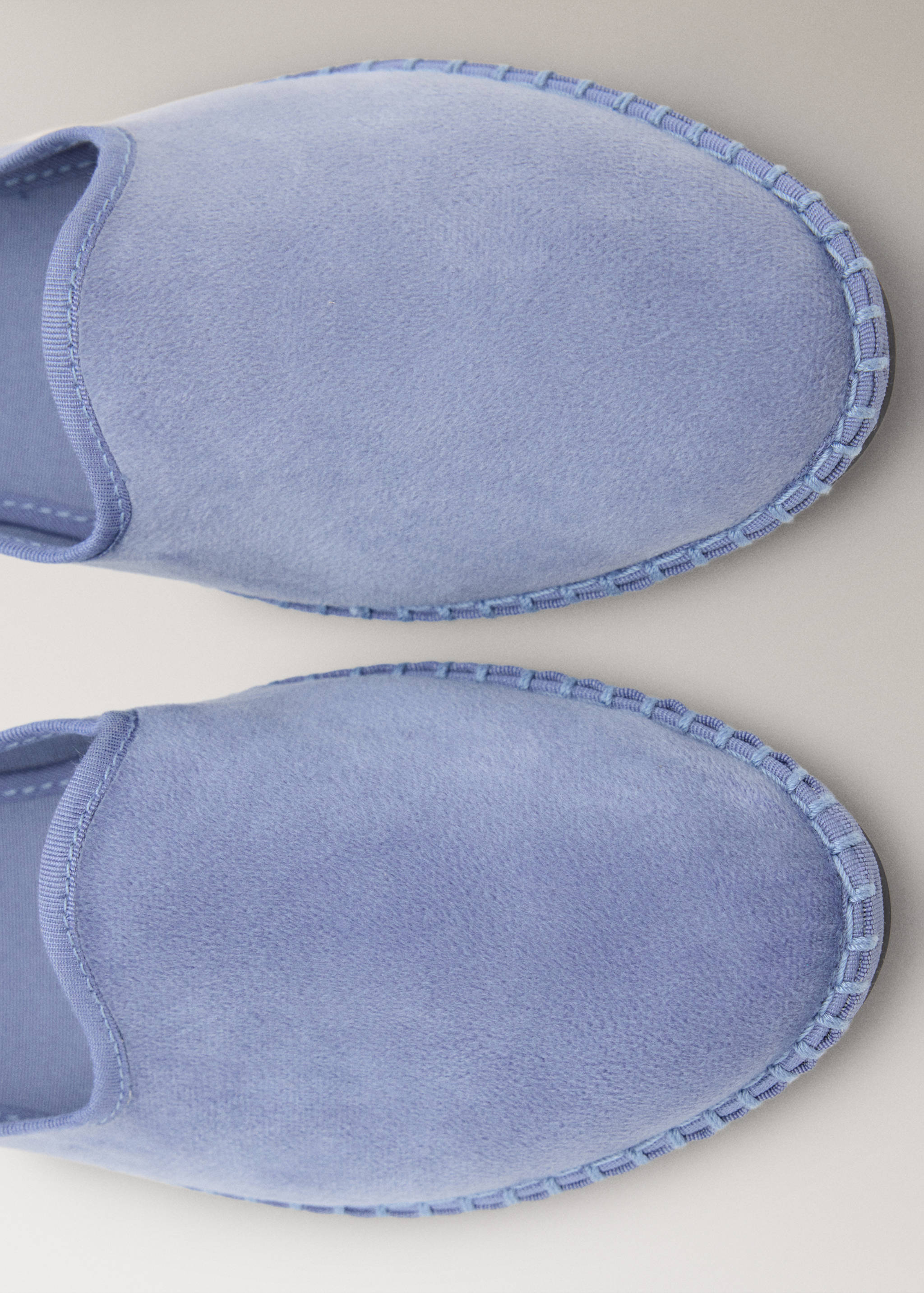 Velour shoes - Details of the article 2