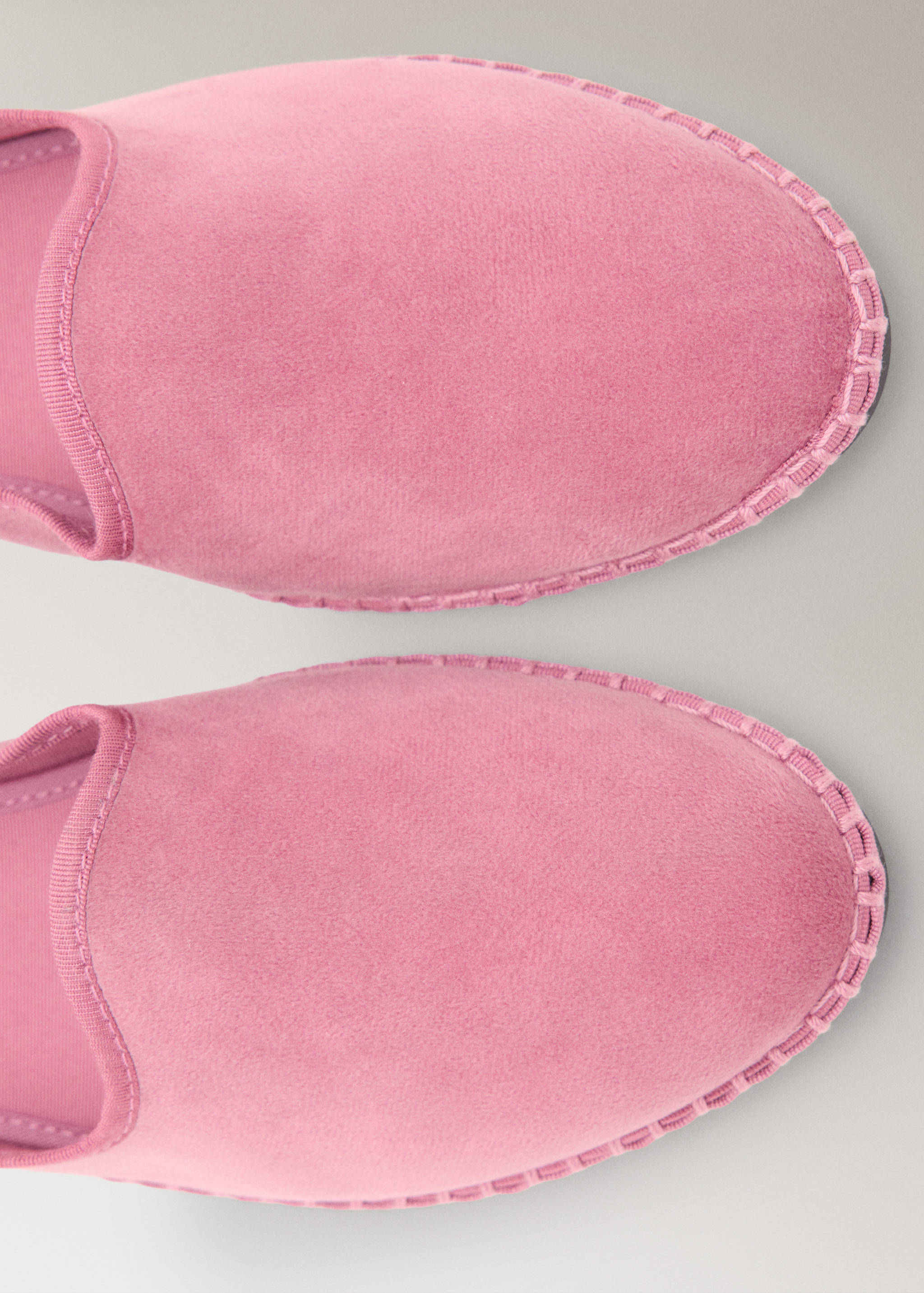Velour shoes - Details of the article 2