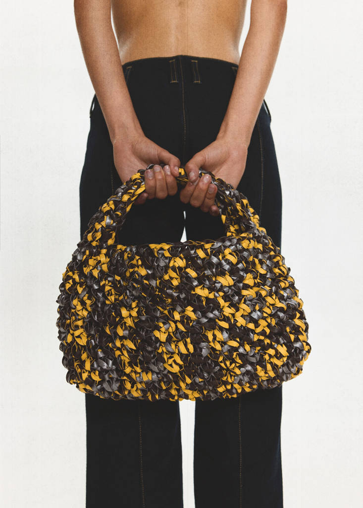 Handmade woven leather handbag — Lime